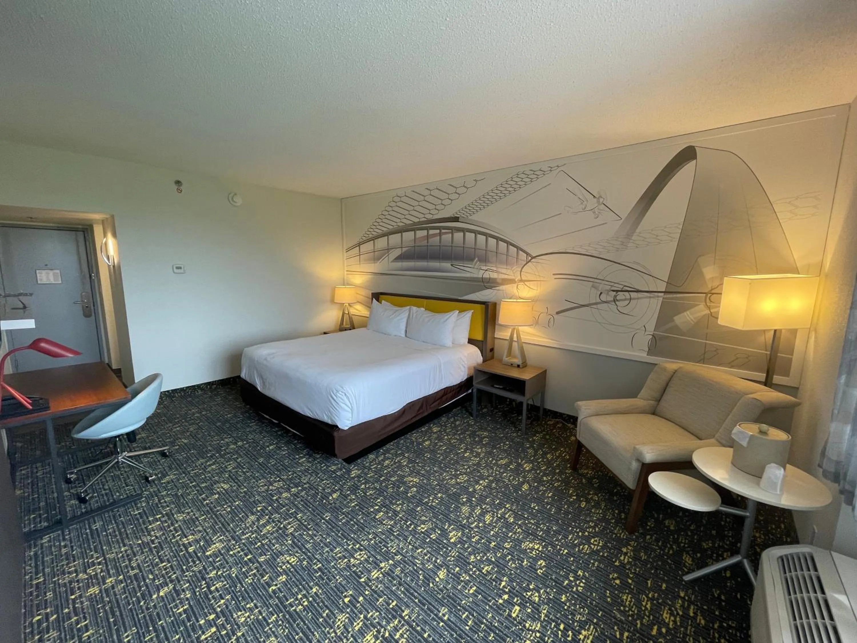 Bed in Saint Louis Airport Hotel