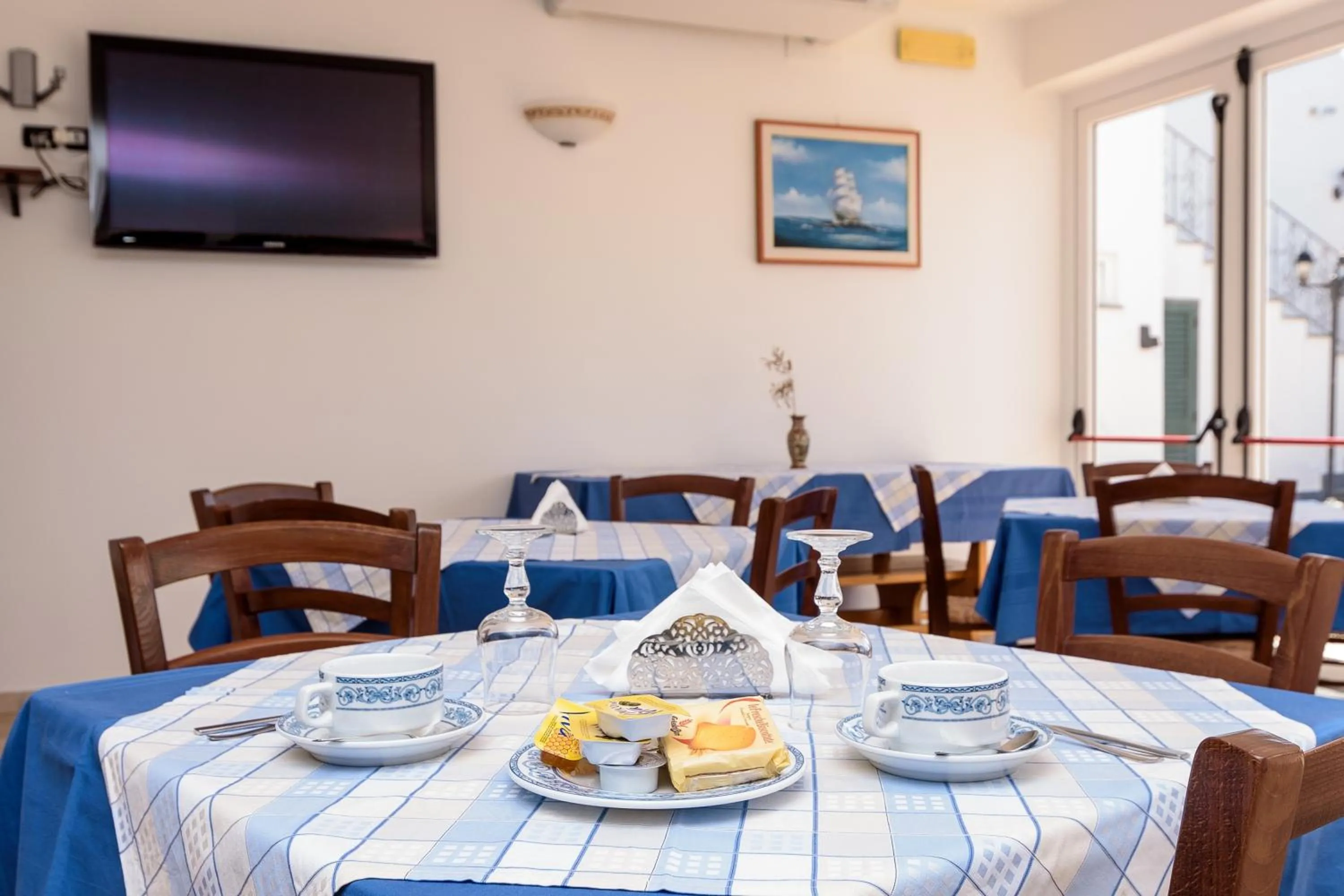 Restaurant/places to eat in Hotel Villa Fumerie