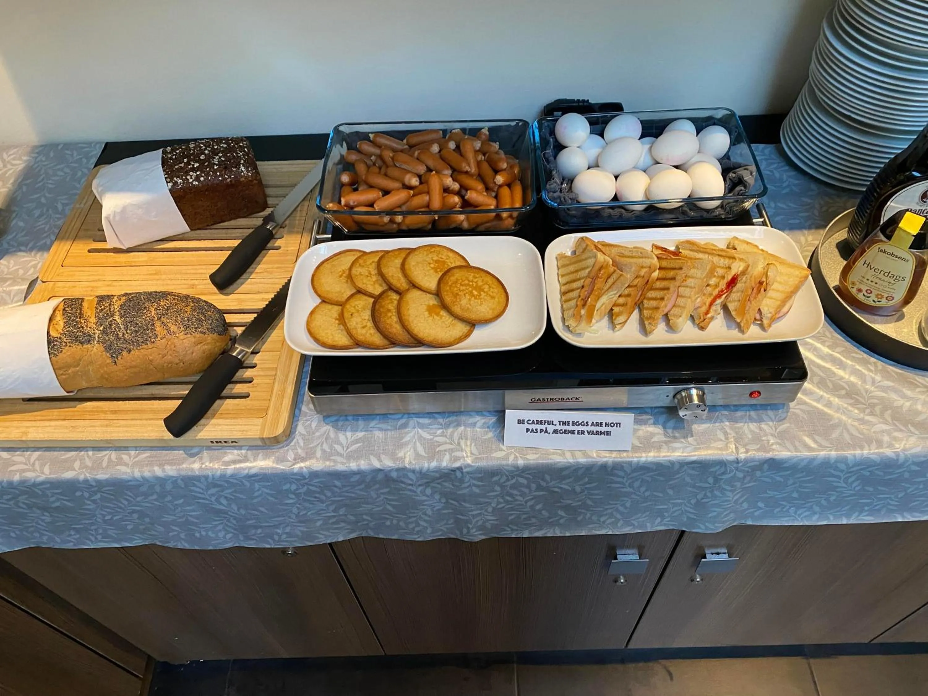 Buffet breakfast in Dancenter Hotel Jomfru Ane