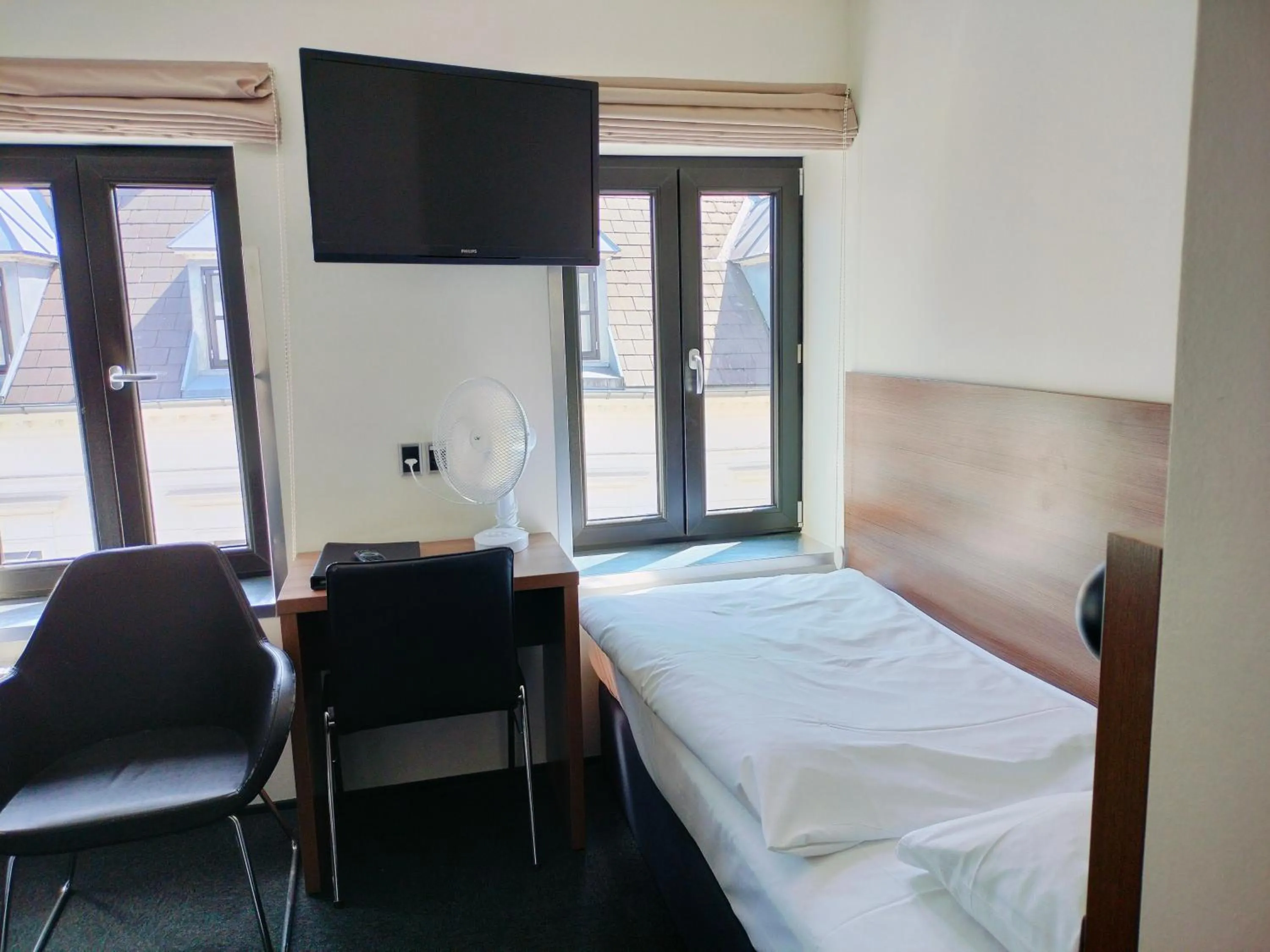 Bed in Dancenter Hotel Jomfru Ane