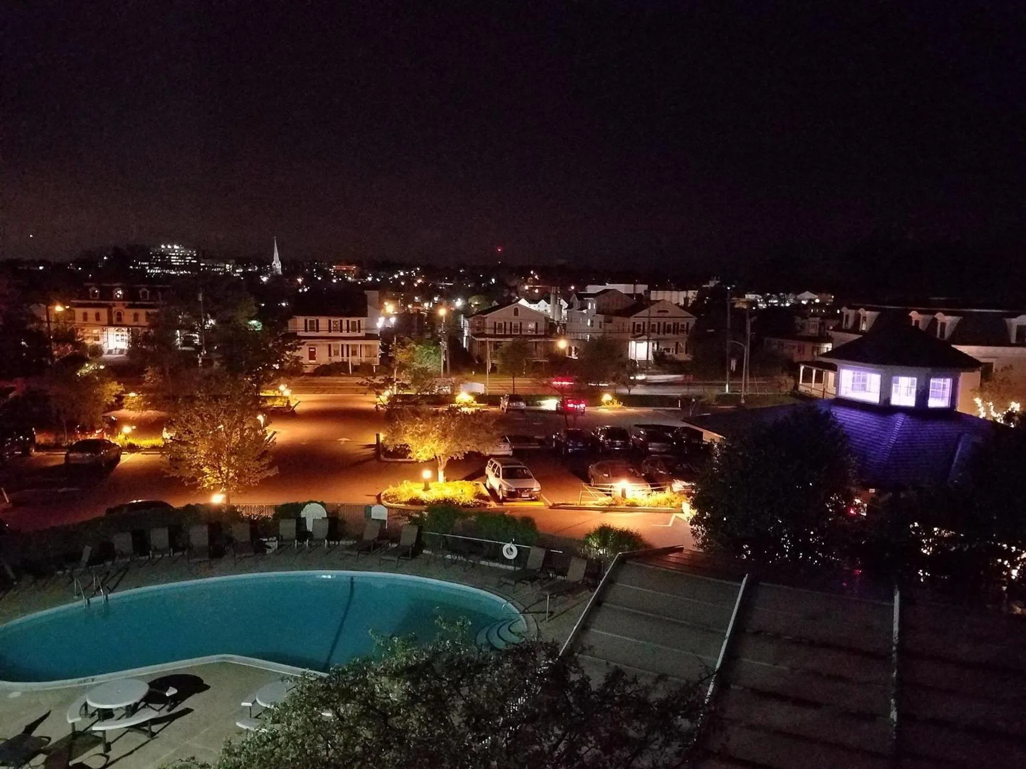 Swimming pool in Norwalk Inn & Conference Center