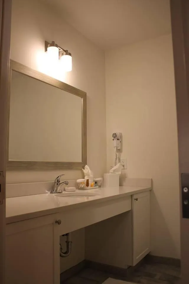 Norwalk Inn & Conference Center