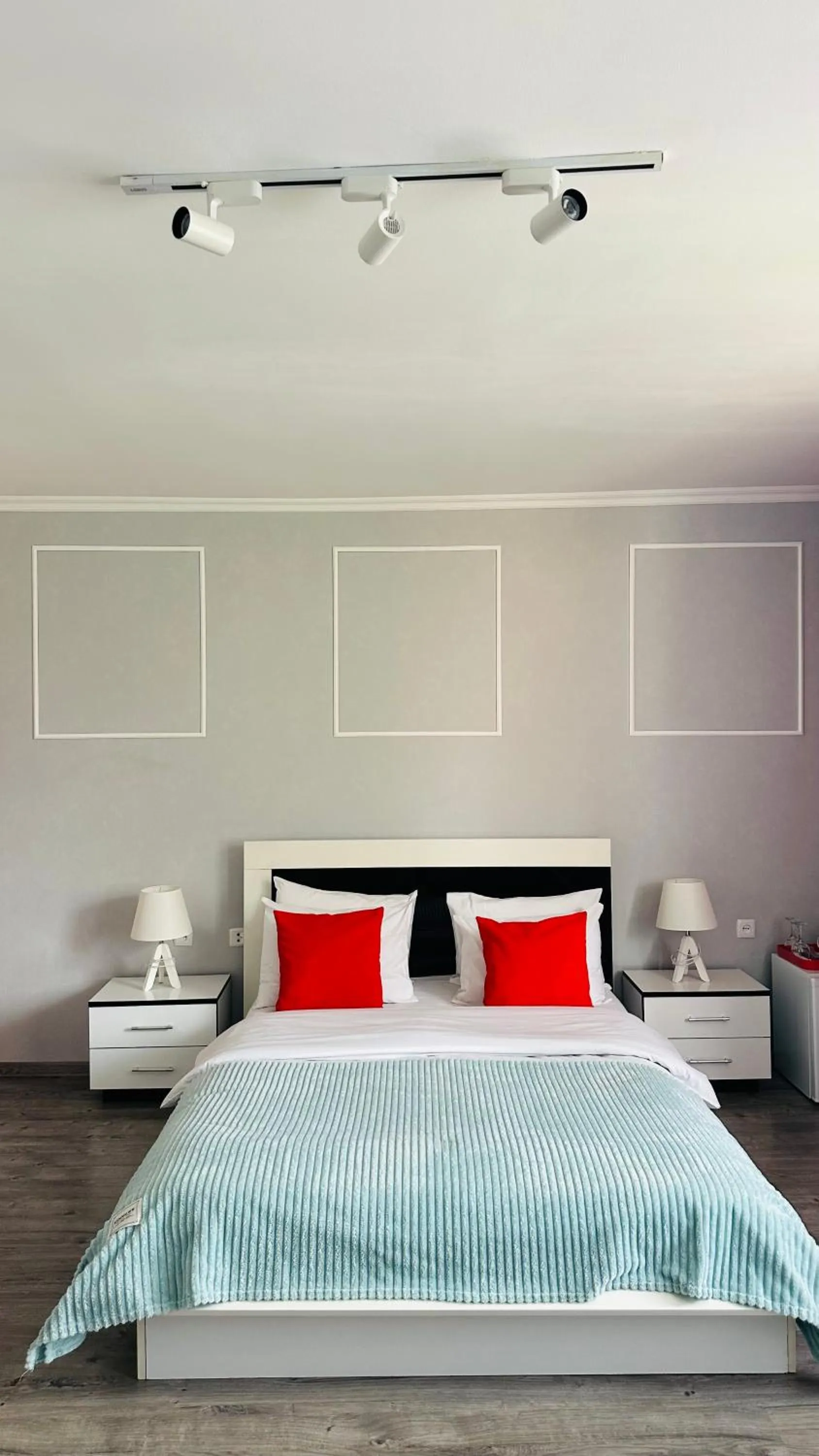 Photo of the whole room, Bed in Hotel Tamar Mepe