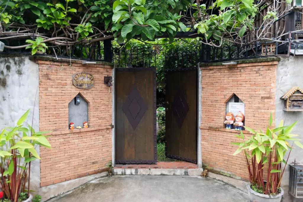Facade/entrance in Chiang Mai Summer Resort