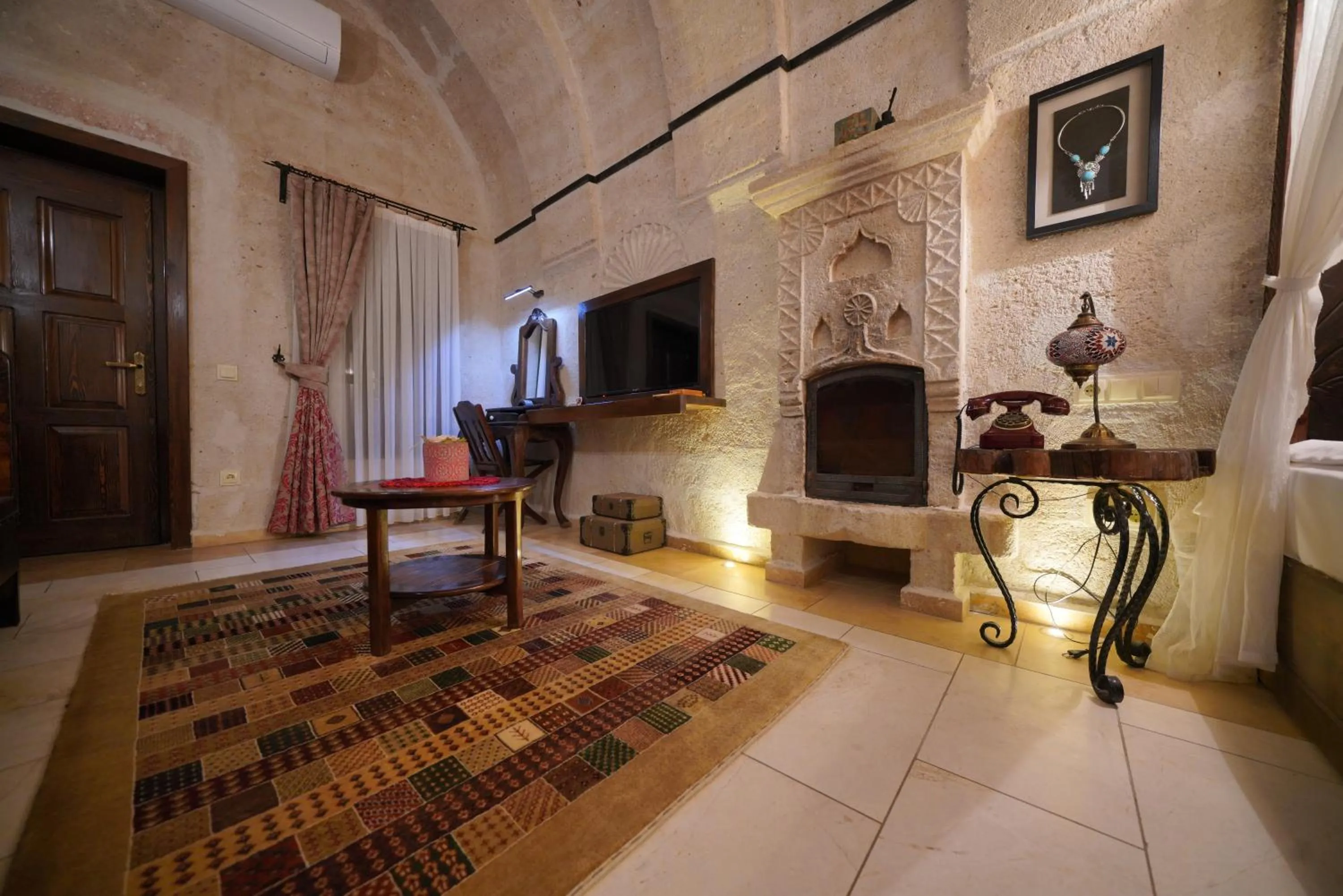 TV and multimedia in Mira Cappadocia Hotel