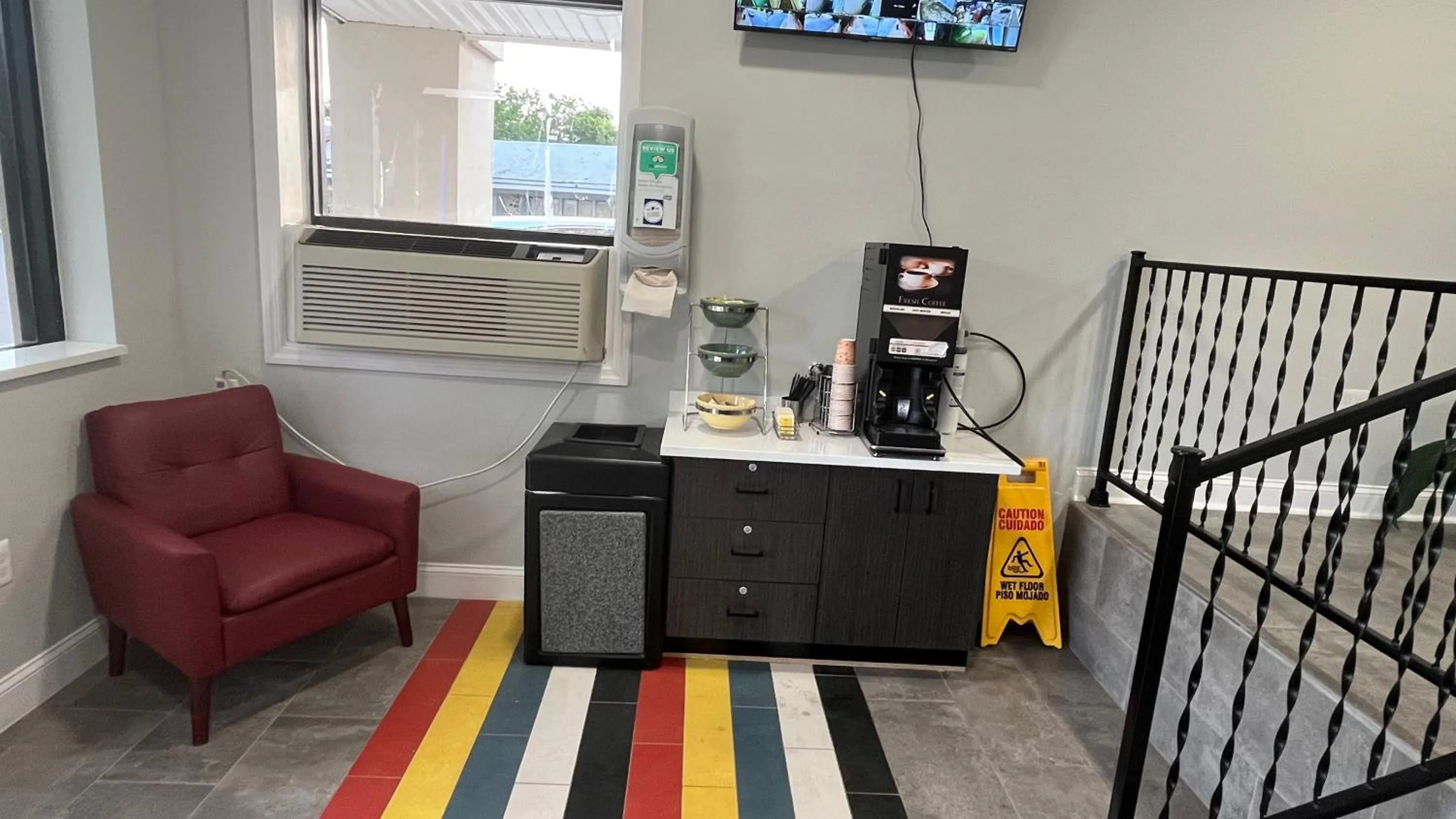 Lobby or reception in Motel 6 East Windsor, NJ Hightstown