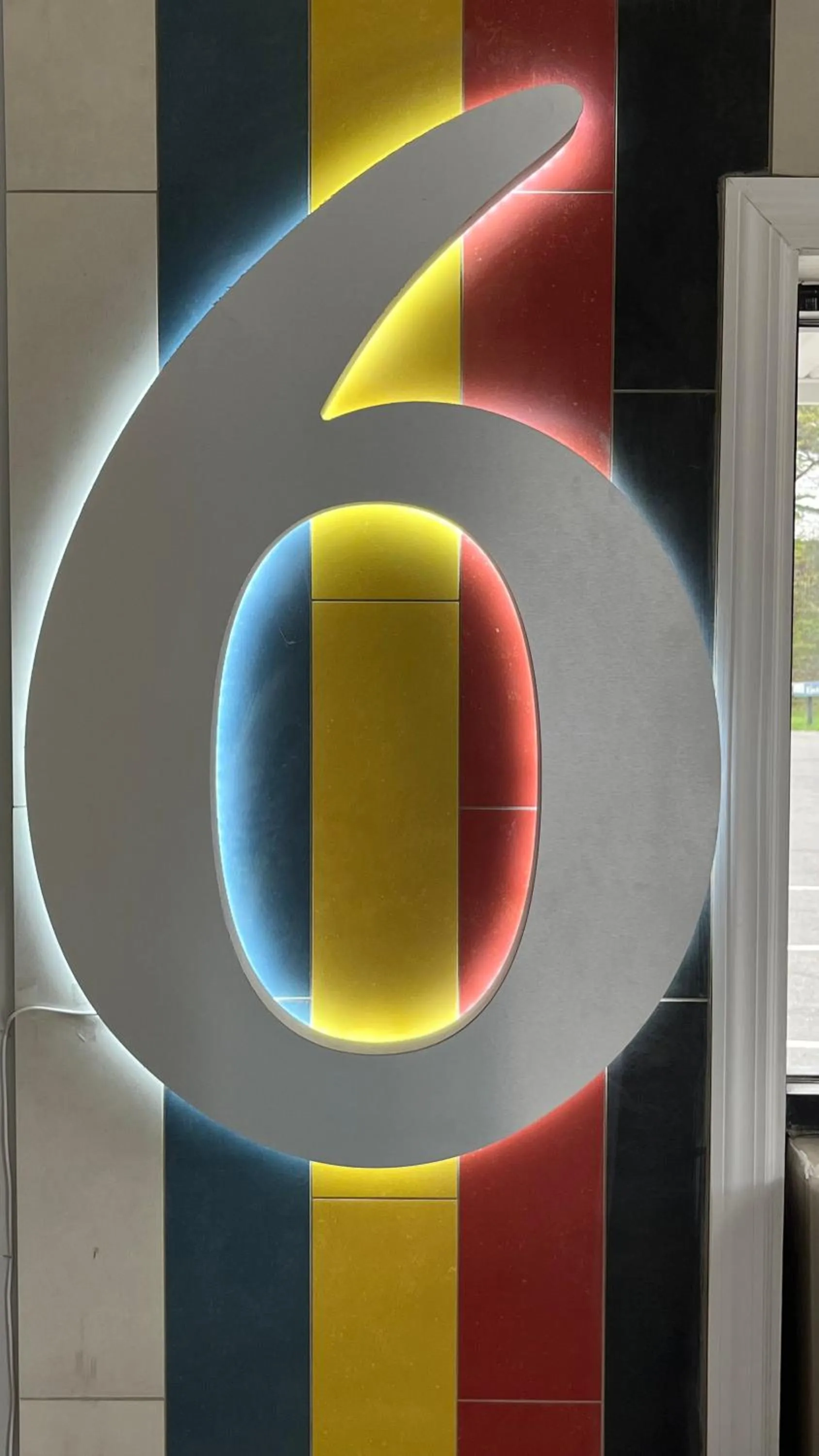 Property logo or sign in Motel 6 East Windsor, NJ Hightstown