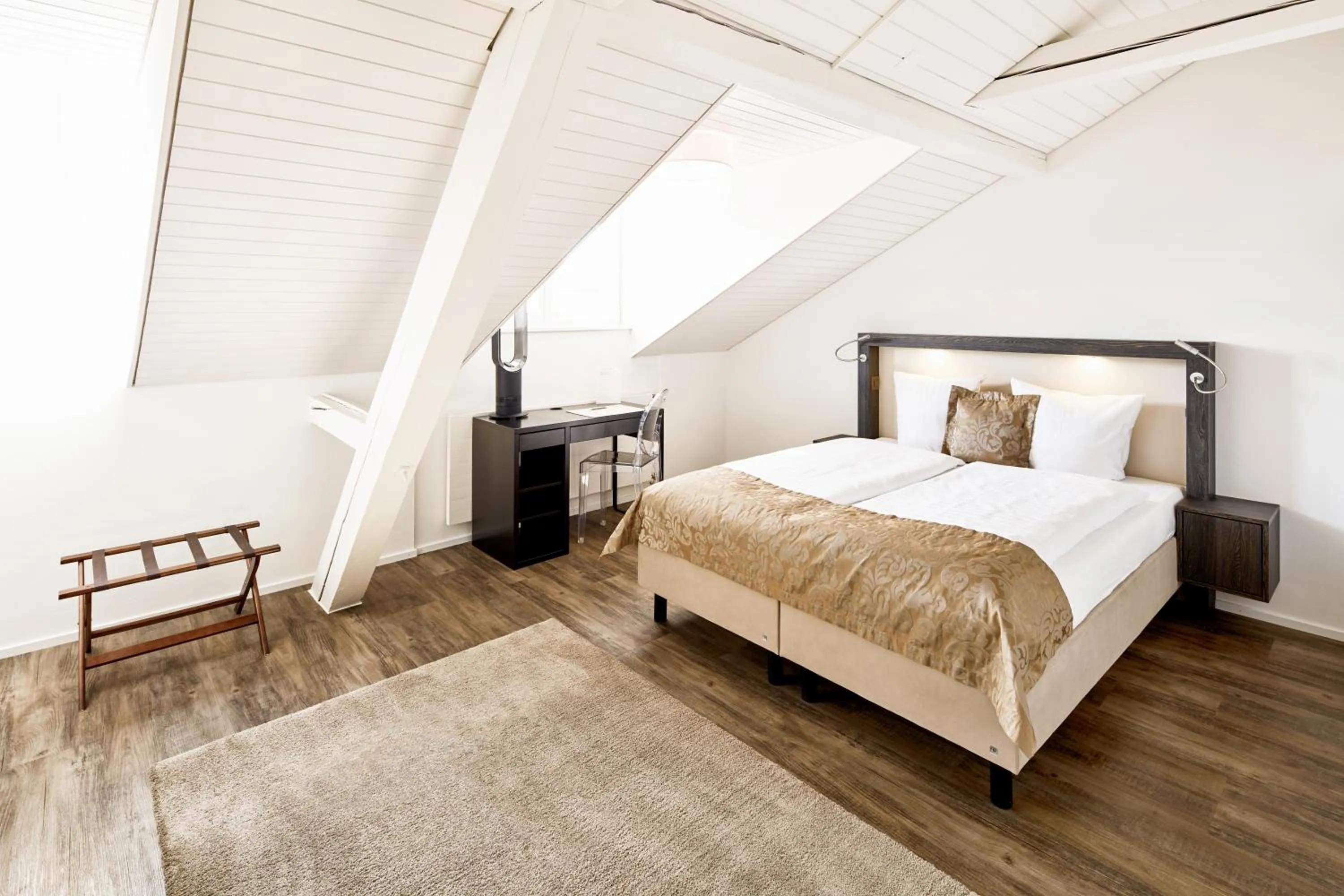 Photo of the whole room, Bed in Hotel Schäfli