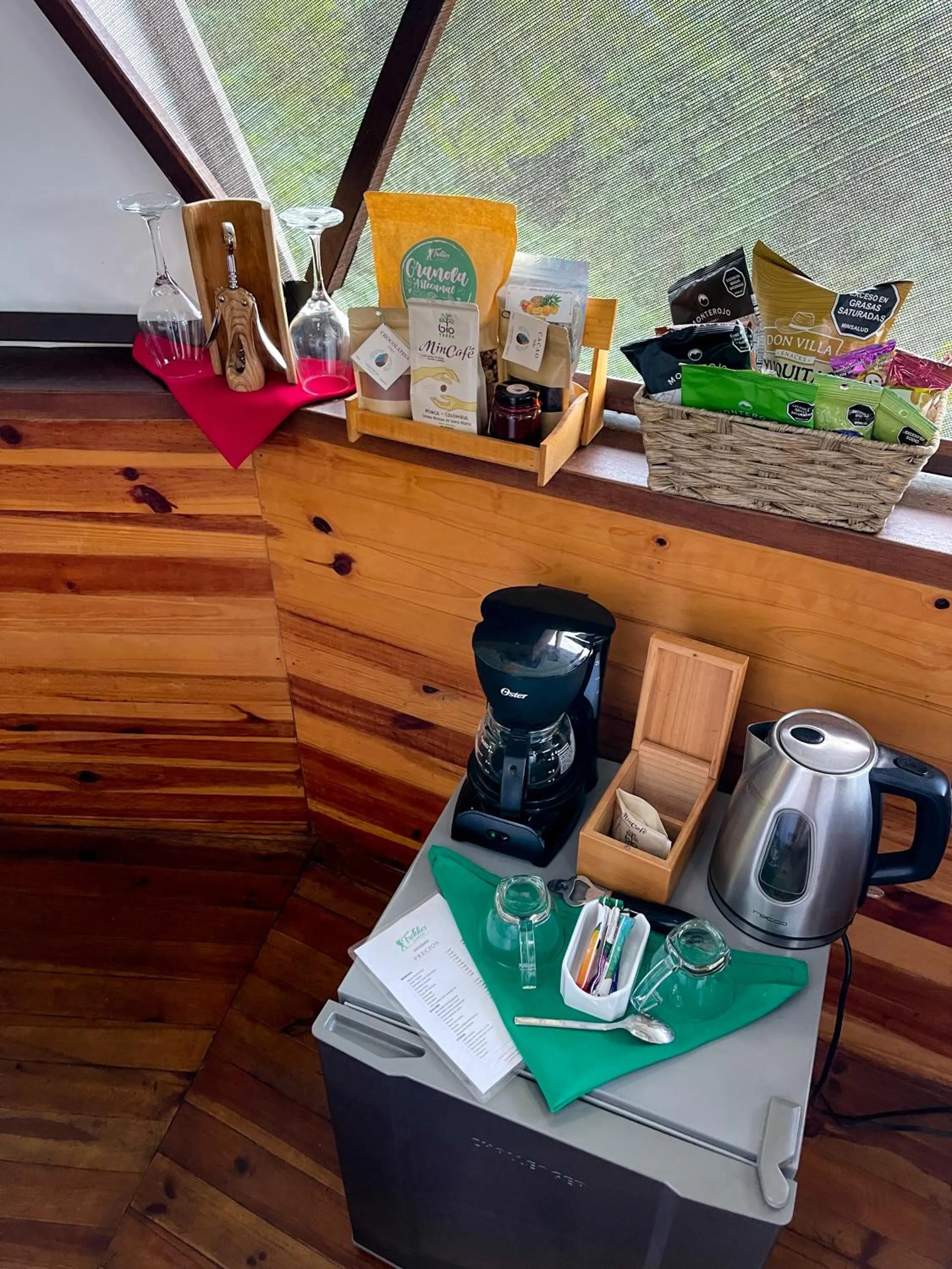 minibar in Trekker Glamping - EcoLodge Boutique