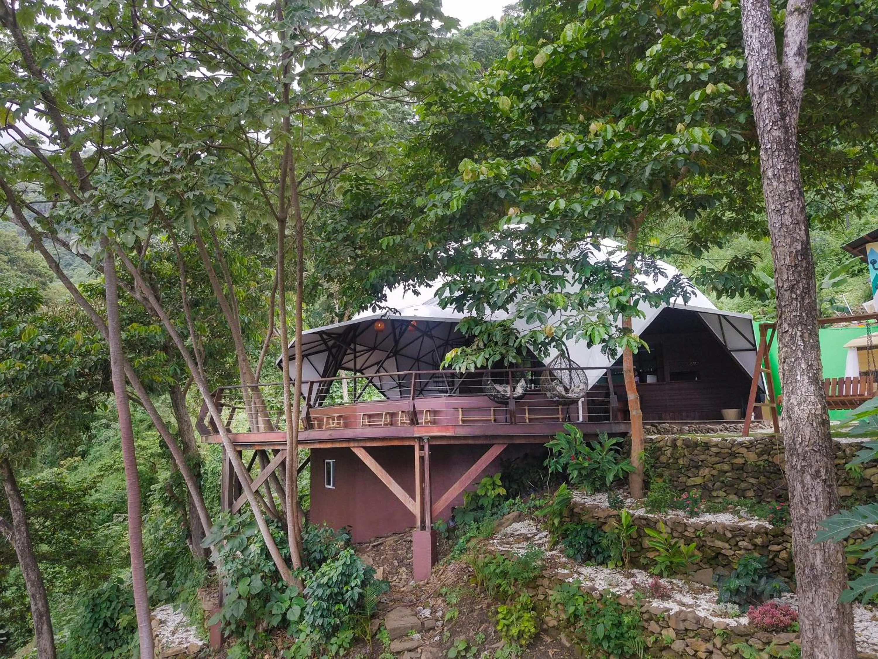 Property building in Trekker Glamping - EcoLodge Boutique