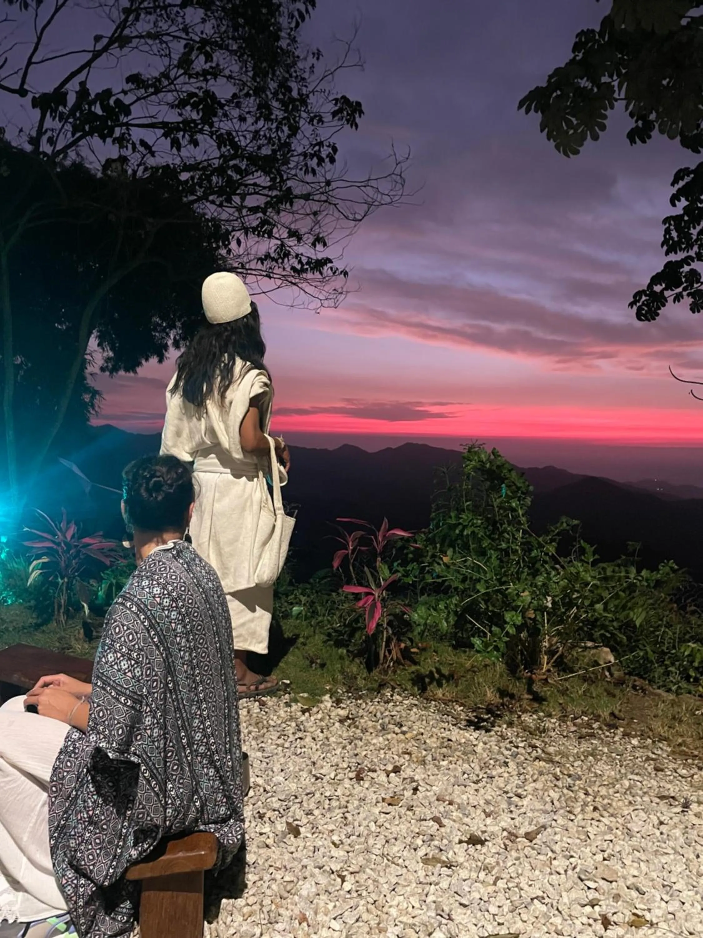 People in Trekker Glamping - EcoLodge Boutique