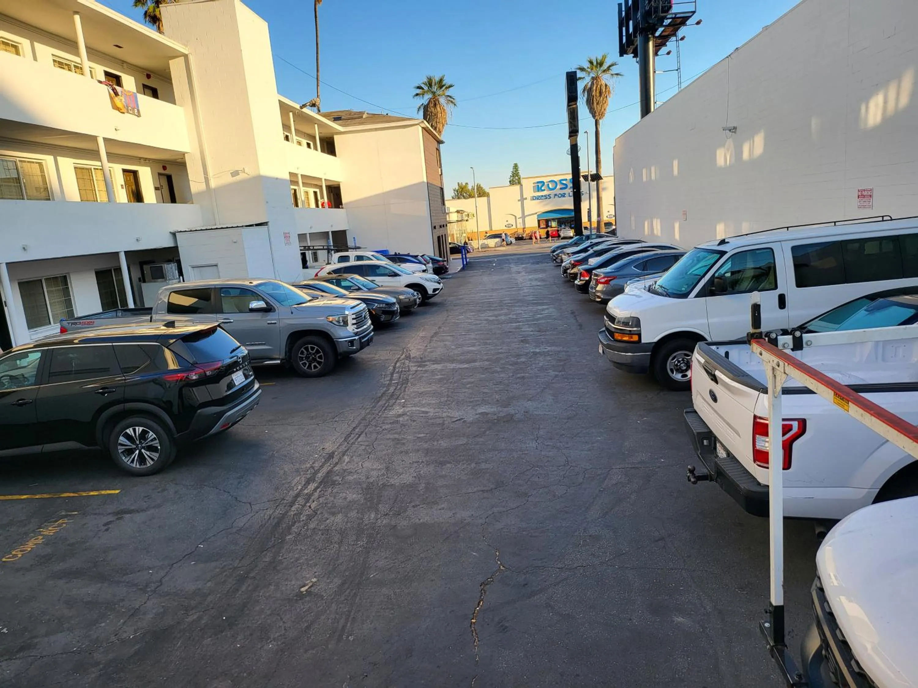 Dusk Hotel Hollywood