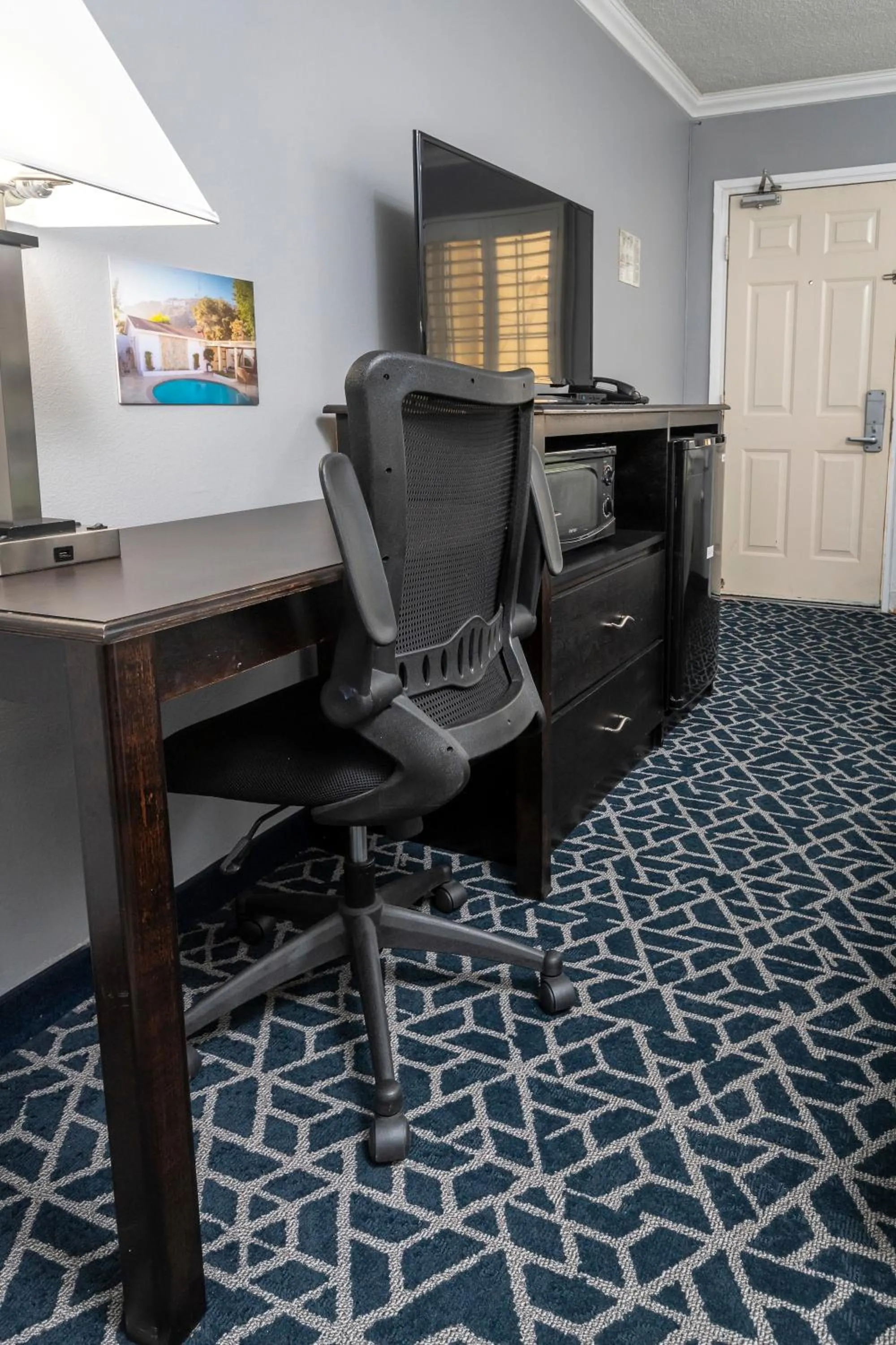 Dusk Hotel Hollywood