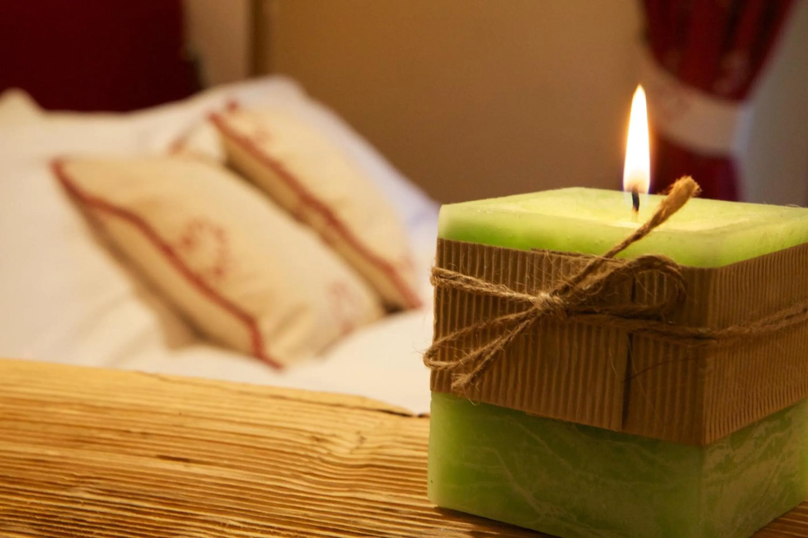 Decorative detail, Bed in Le Petit Coeur Residence De Montagne