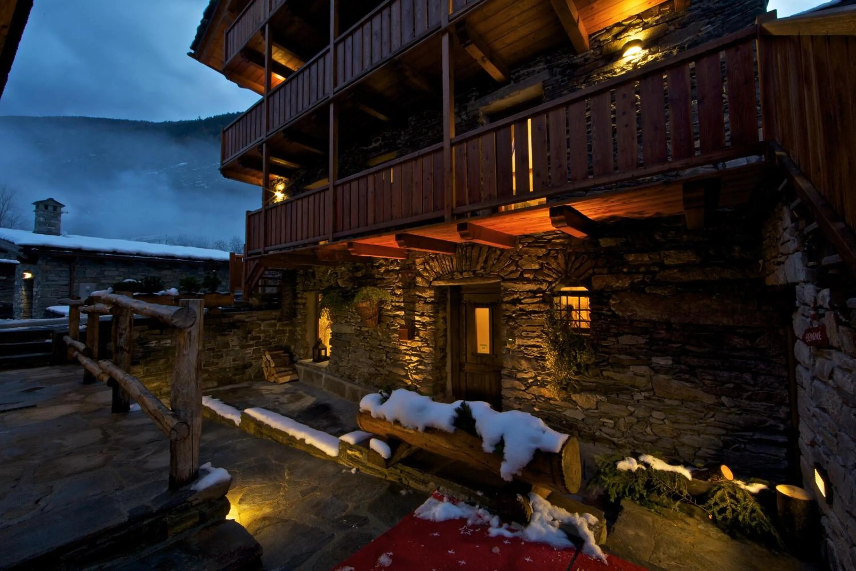 Property building in Le Petit Coeur Residence De Montagne