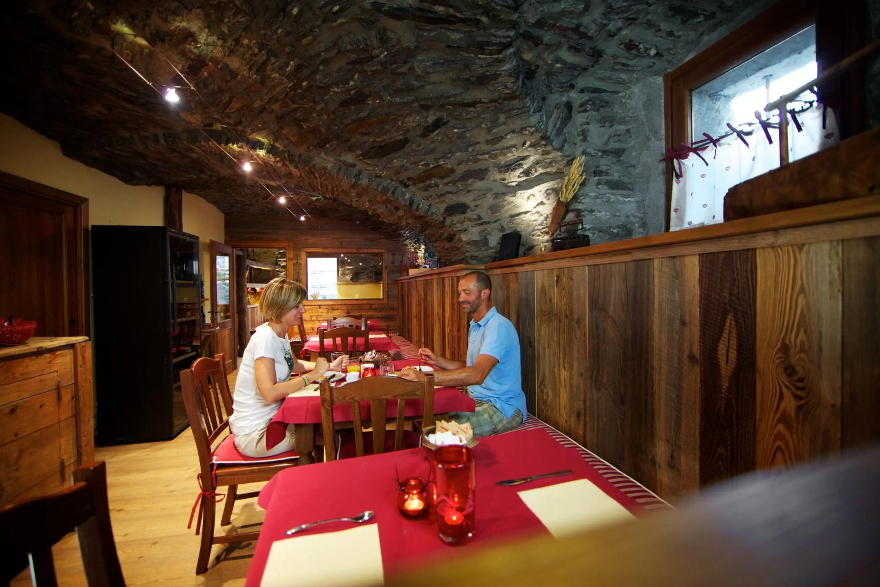 Restaurant/places to eat in Le Petit Coeur Residence De Montagne