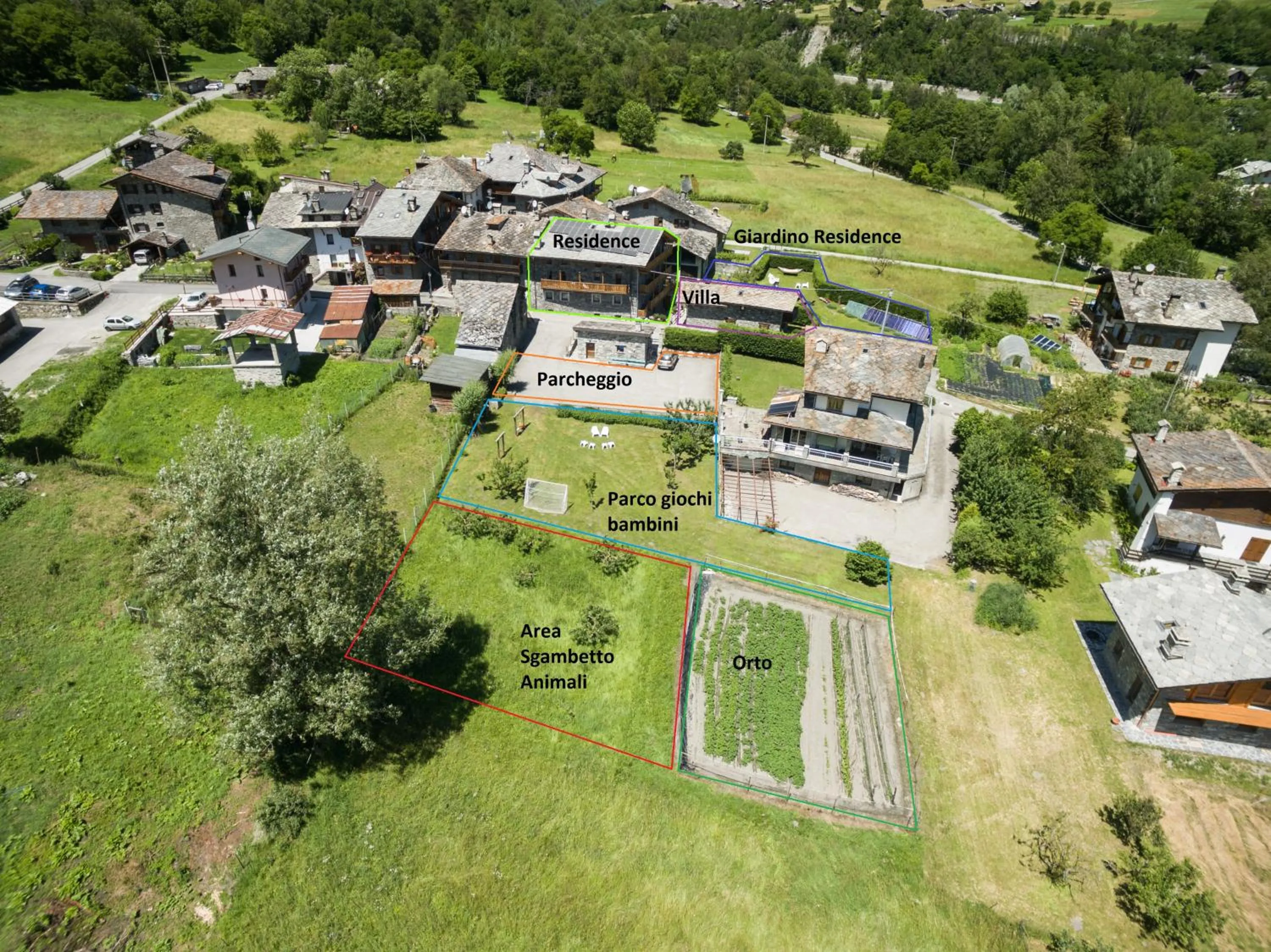 Bird's eye view in Le Petit Coeur Residence De Montagne