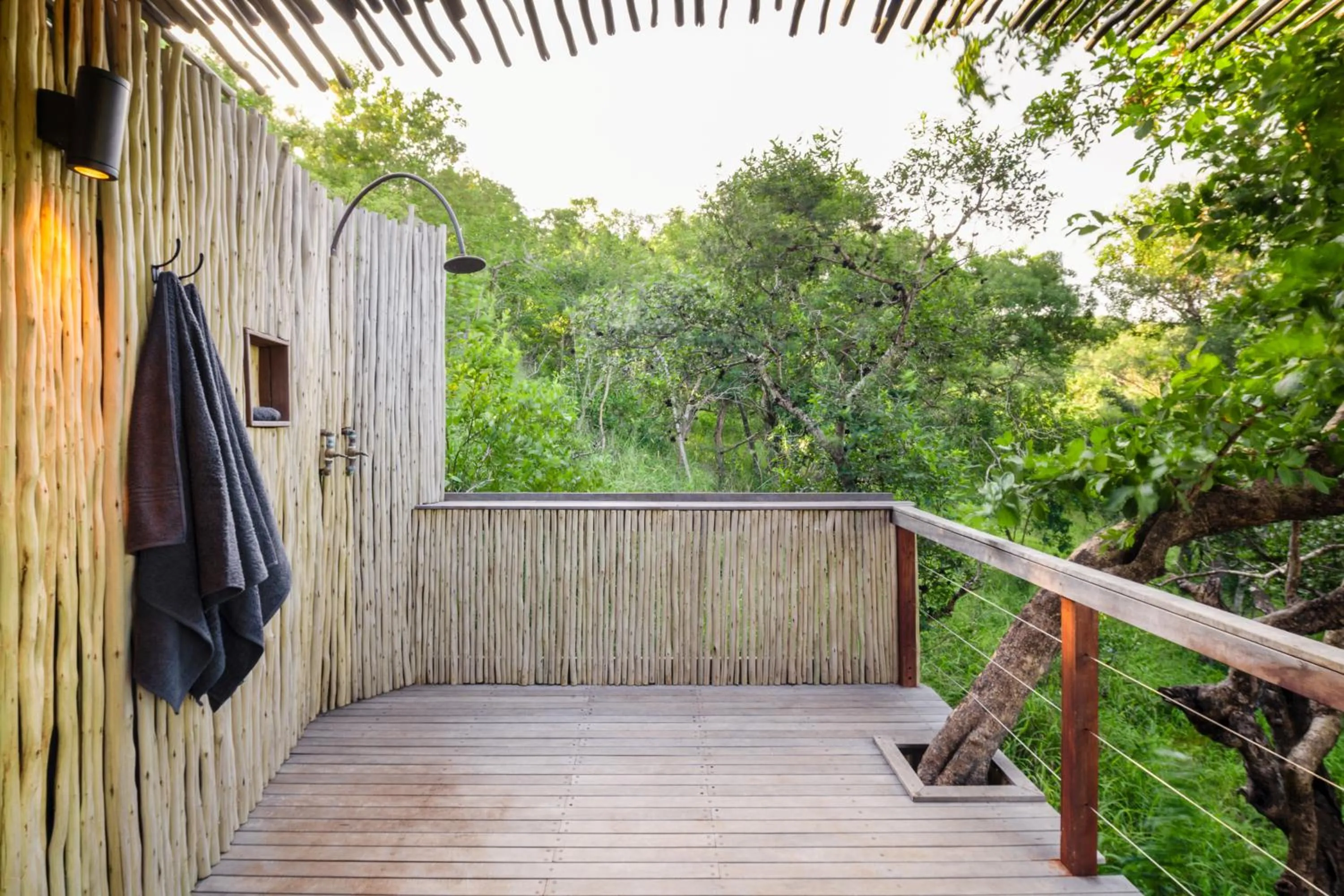 Shower in Sungulwane Private Game Lodge