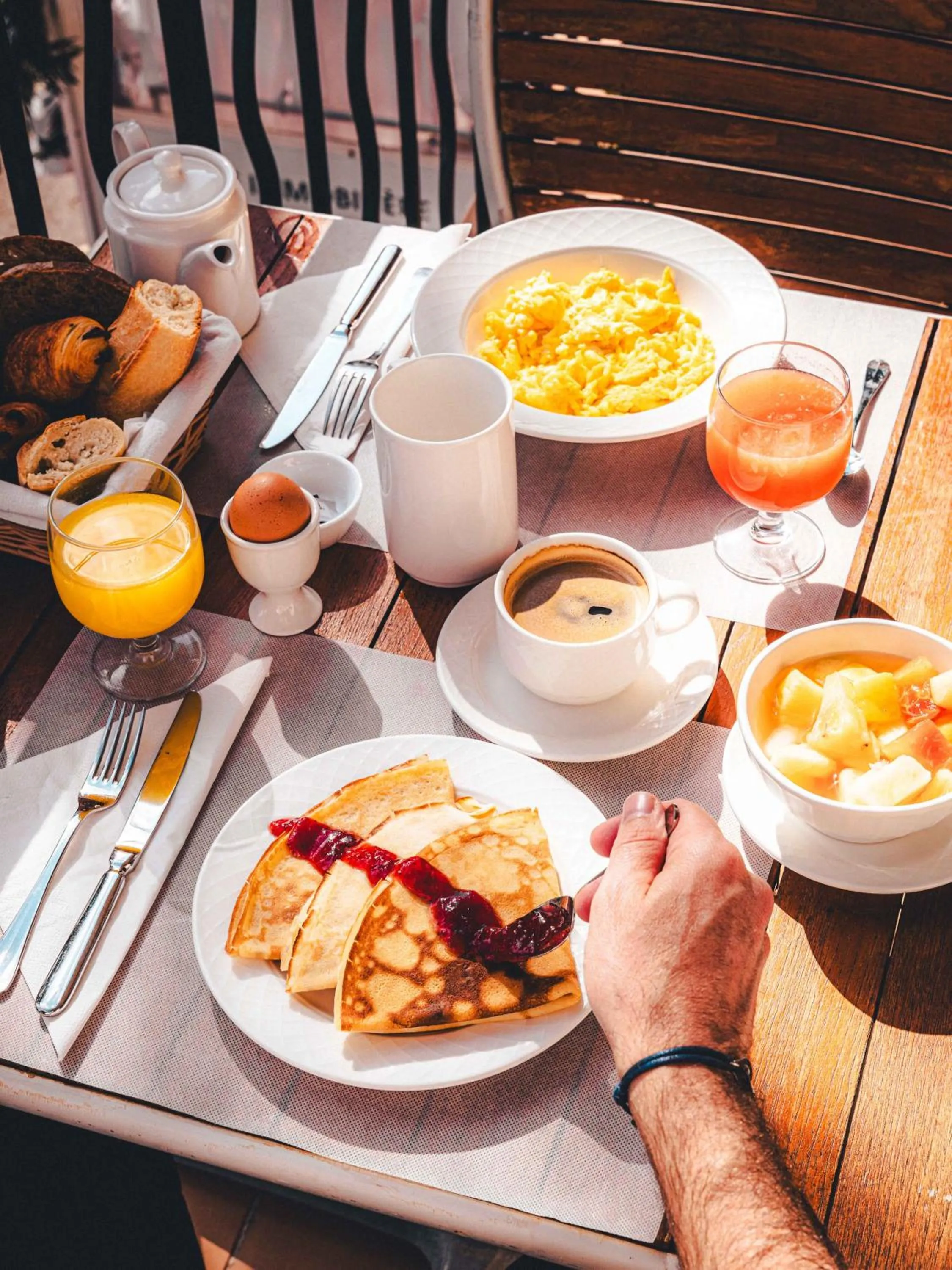 Breakfast in Le Suffren Hôtel