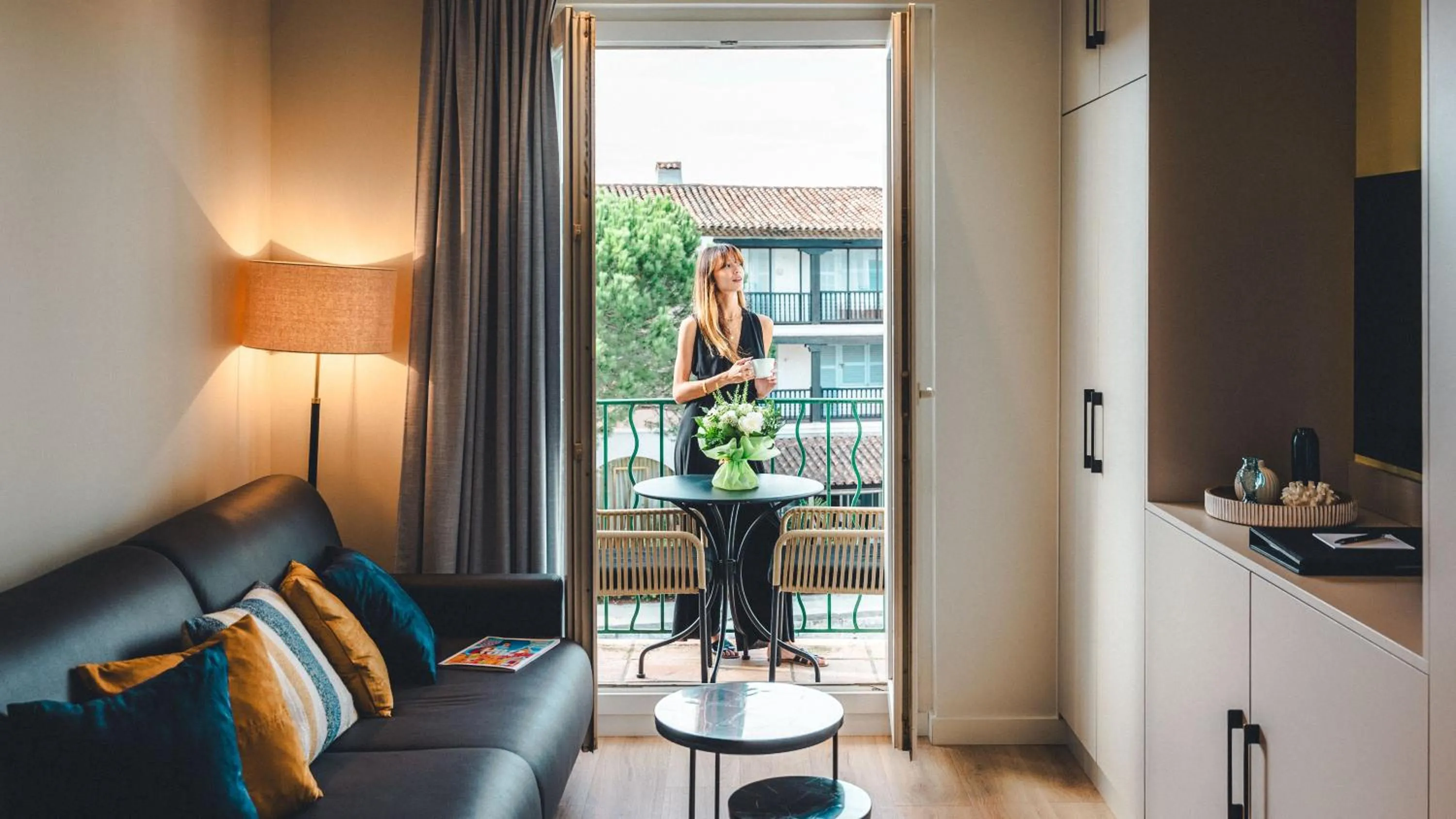 Bedroom in Le Suffren Hôtel