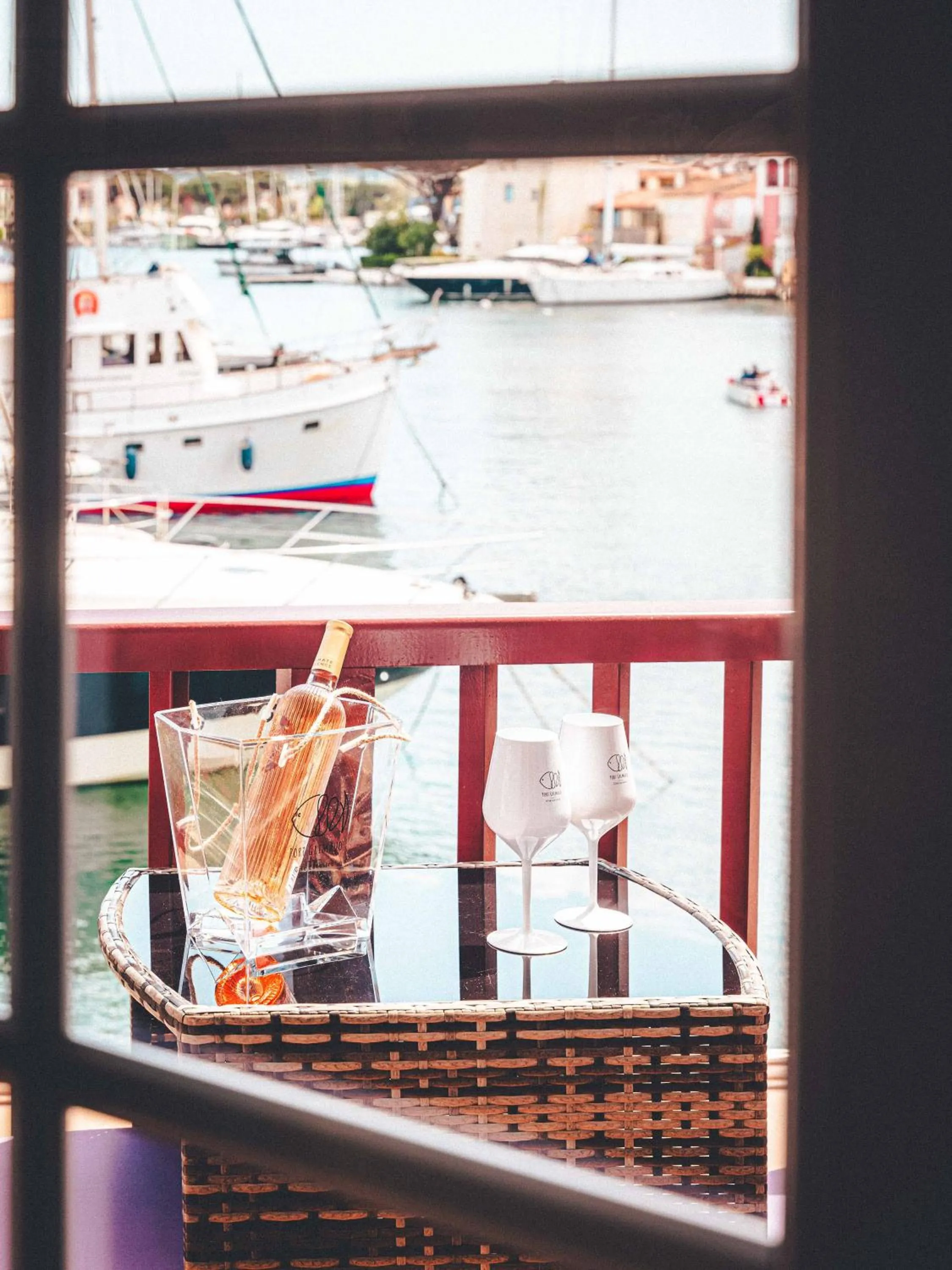 Balcony/Terrace in Le Suffren Hôtel