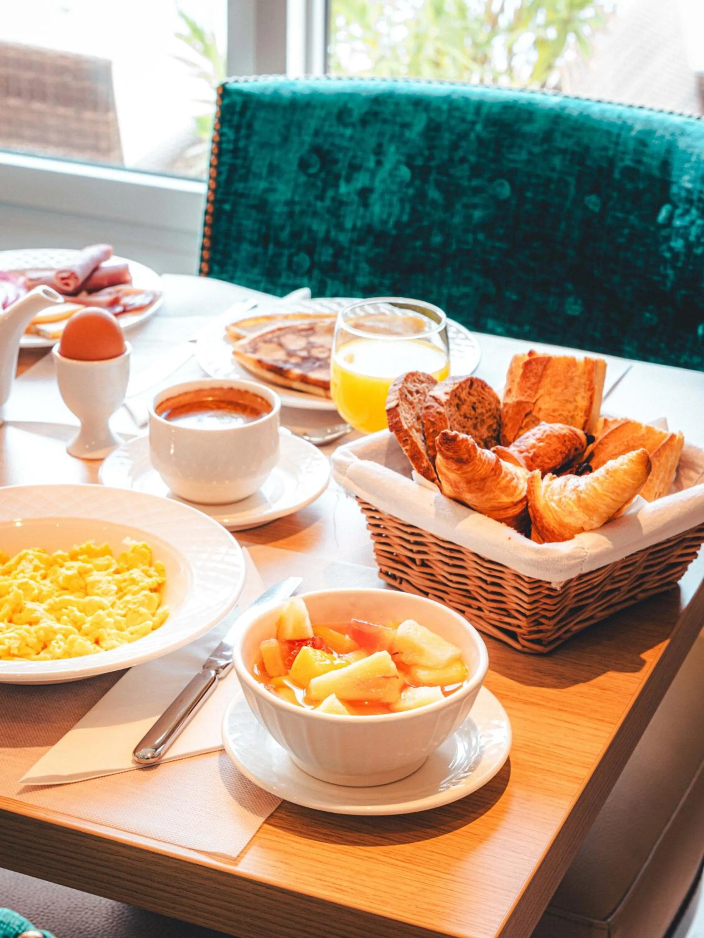 Breakfast in Le Suffren Hôtel