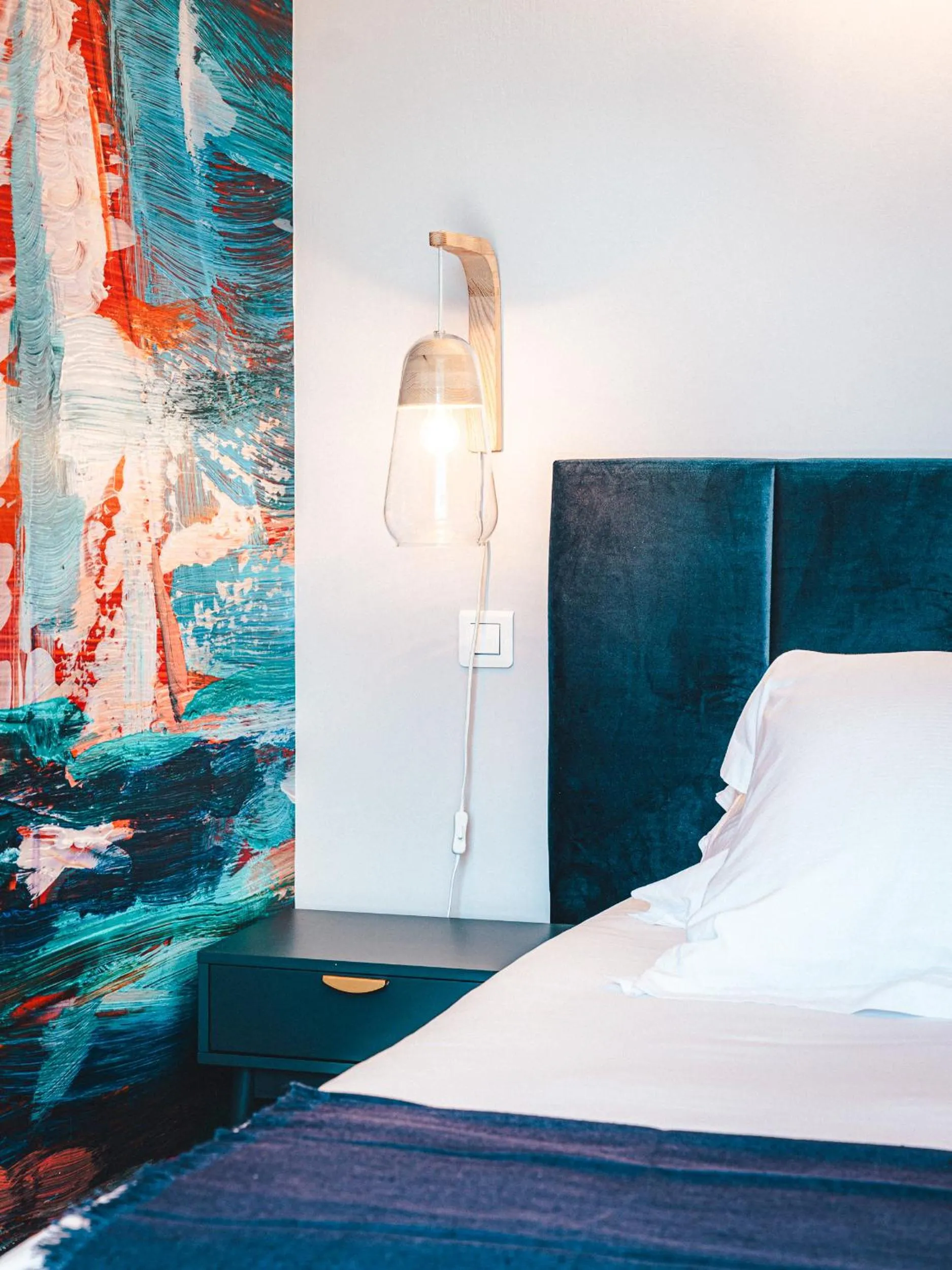 Decorative detail in Le Suffren Hôtel