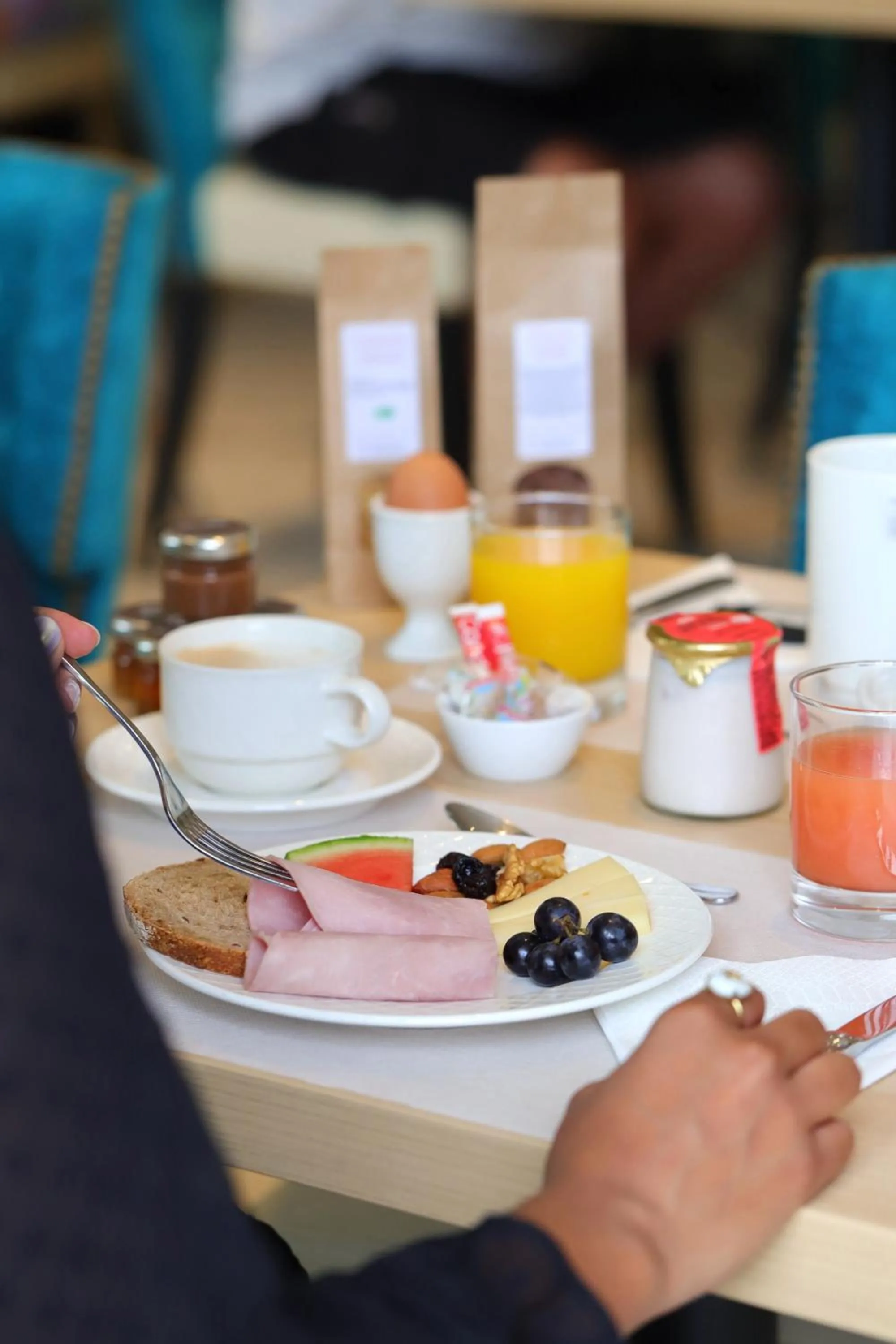 Breakfast in Le Suffren Hôtel