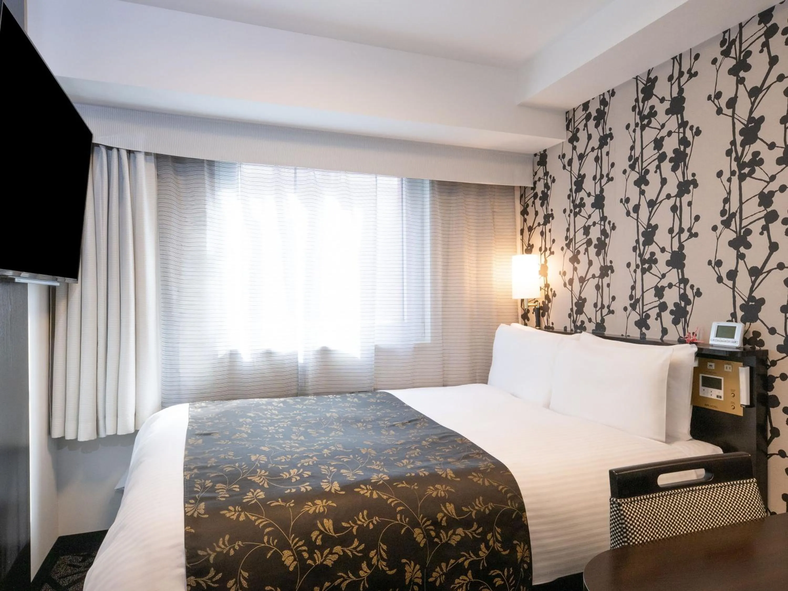 Photo of the whole room, Bed in APA Hotel Ningyocho Ekihigashi