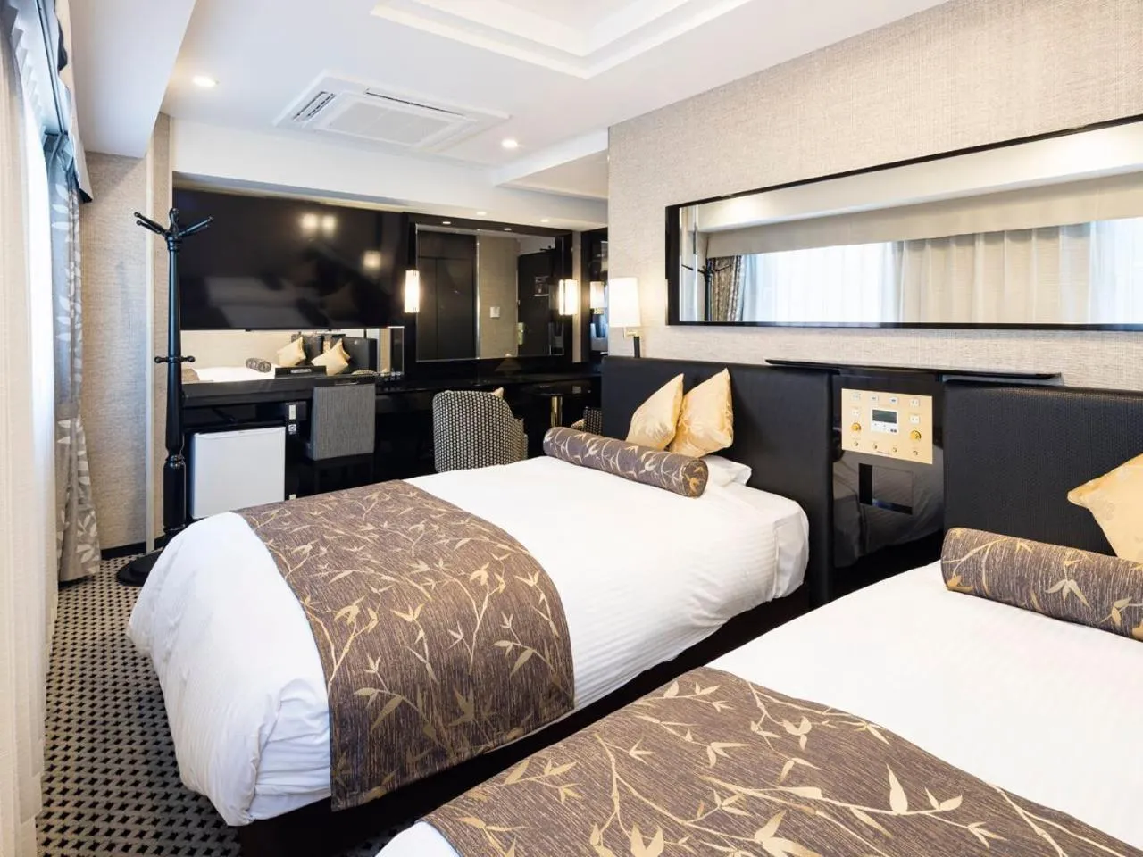 Photo of the whole room, Bed in APA Hotel Ningyocho Ekihigashi