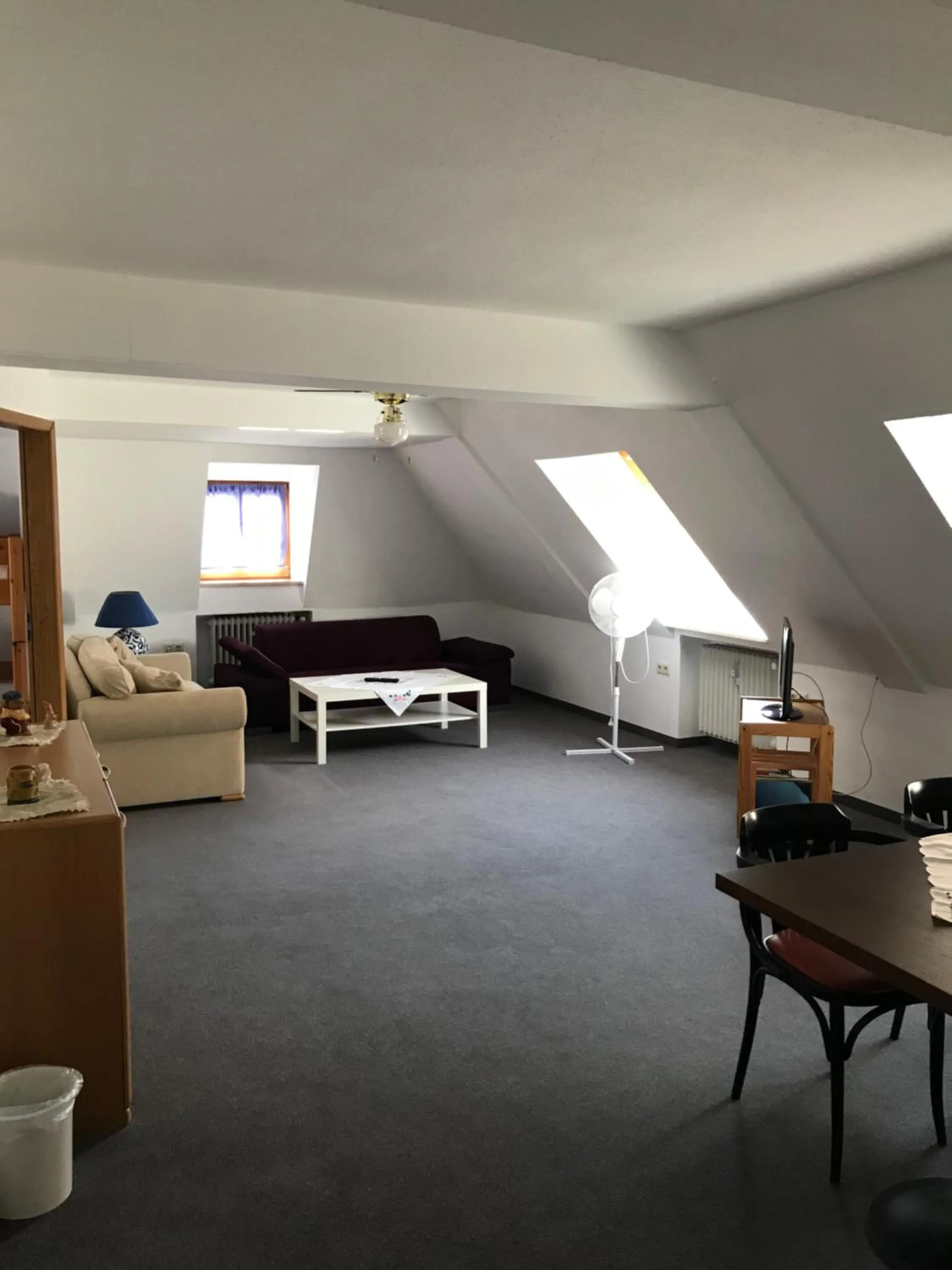 Bed in Hotel Guntia Boardinghouse virtueller check in und Zimmer Zugang