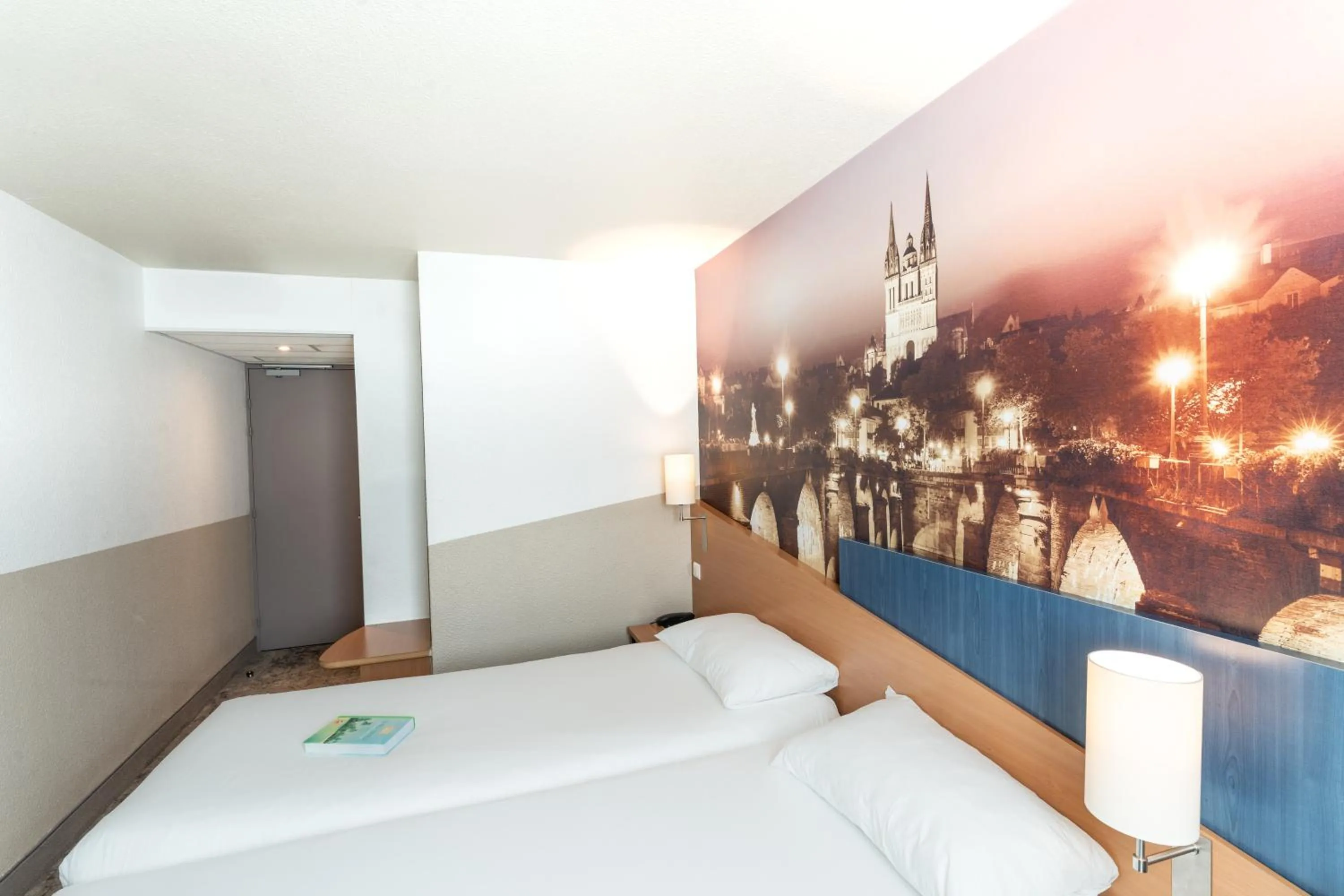 Bed in ibis Styles Angers Centre Gare