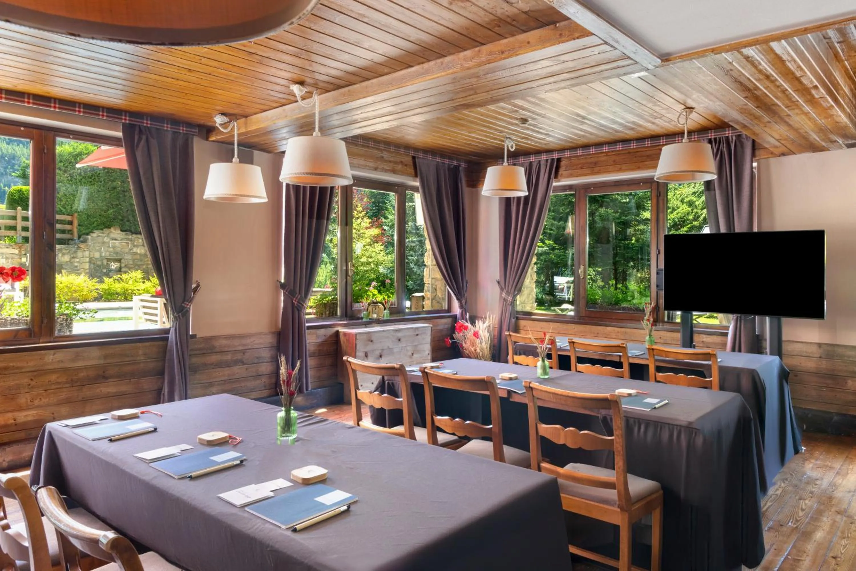 Meeting/conference room in QC Hotel Monte Bianco