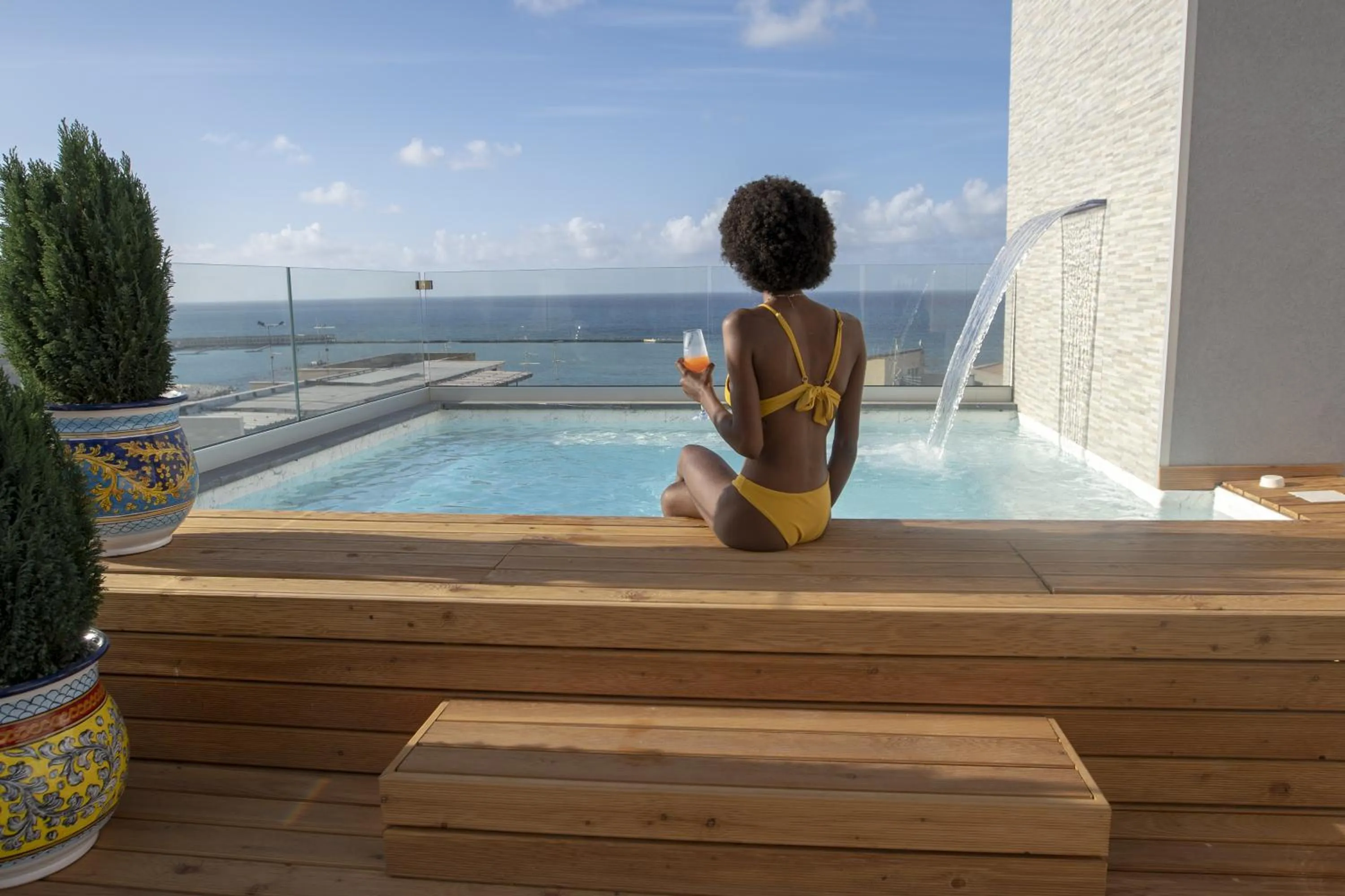 Solarium in Luxmarì Hotel & Spa