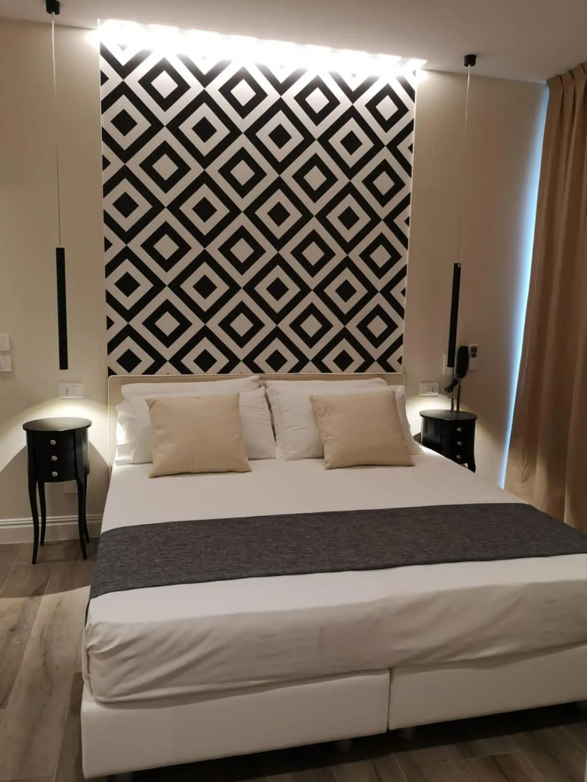 Bedroom, Bed in Luxmarì Hotel & Spa