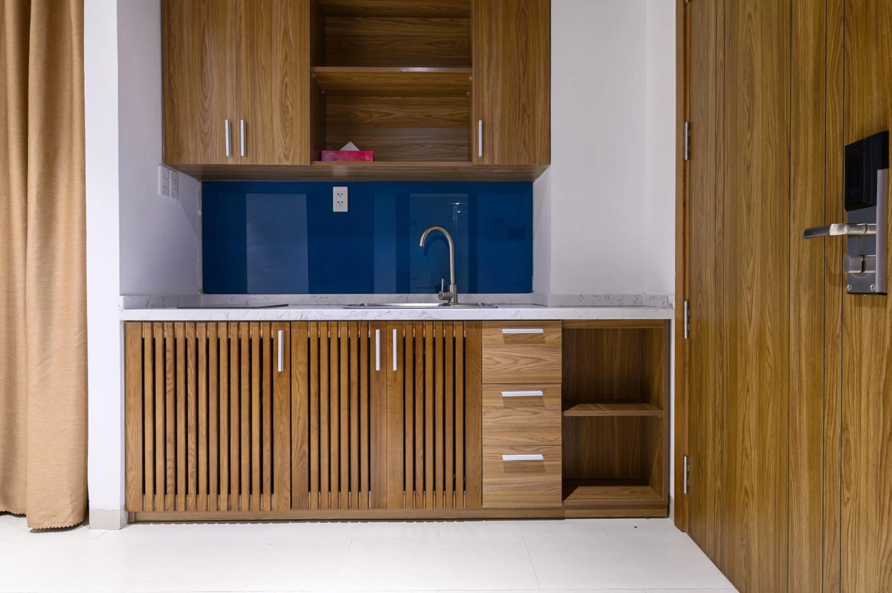 Kitchen or kitchenette in Daisy Boutique Hotel