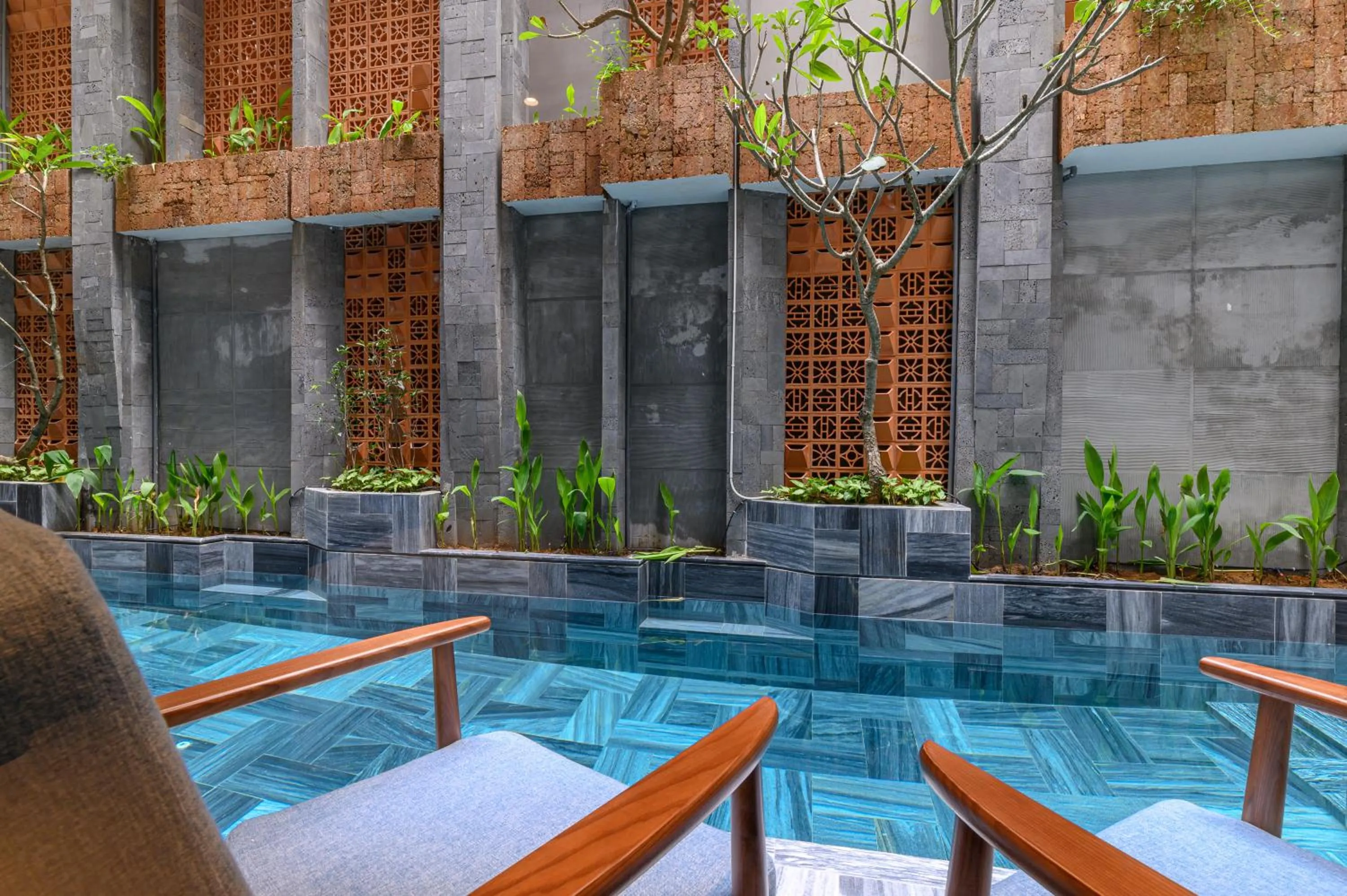 Pool view in Daisy Boutique Hotel