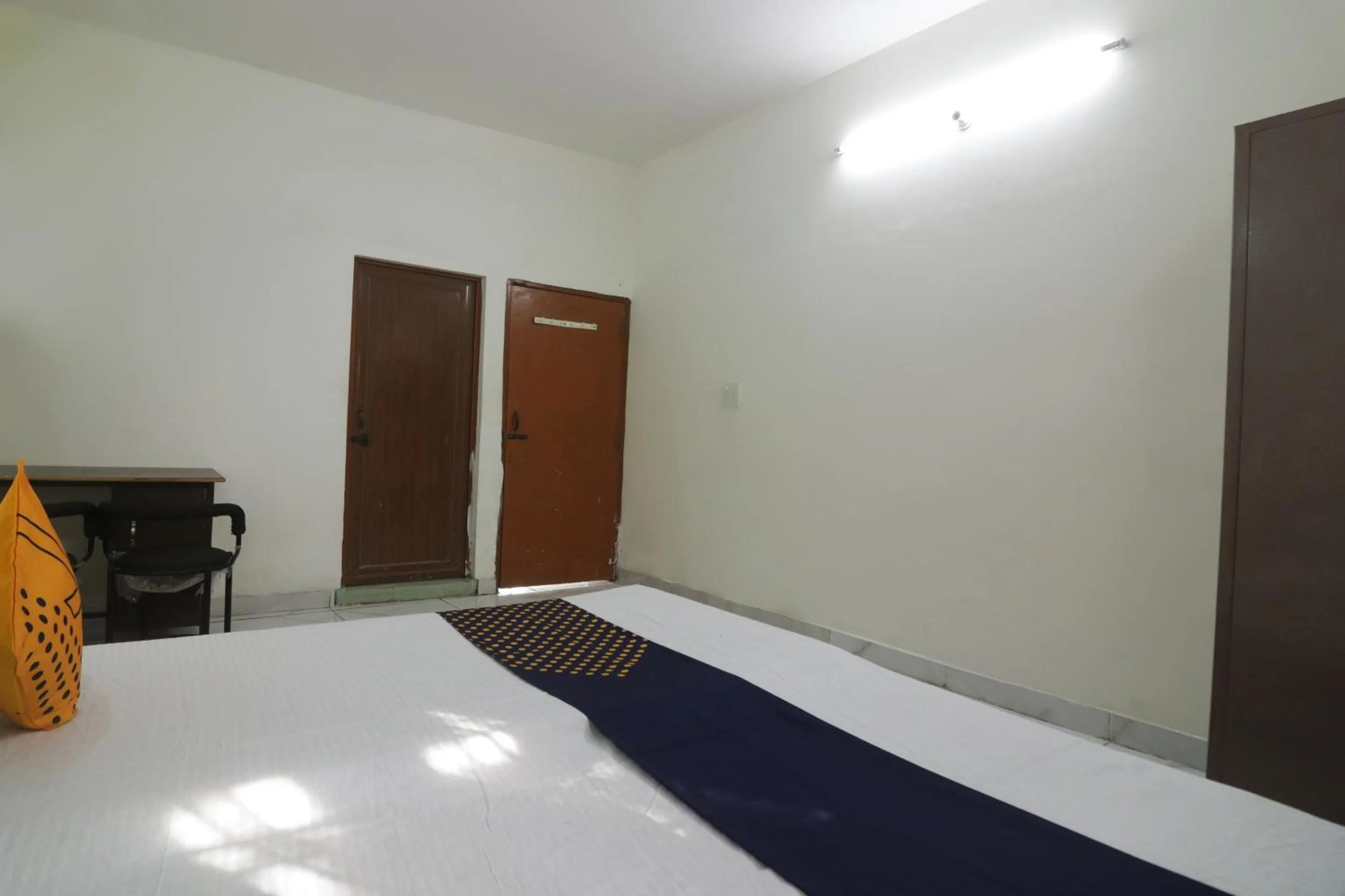 Bedroom in SPOT ON Sneha Home Stay