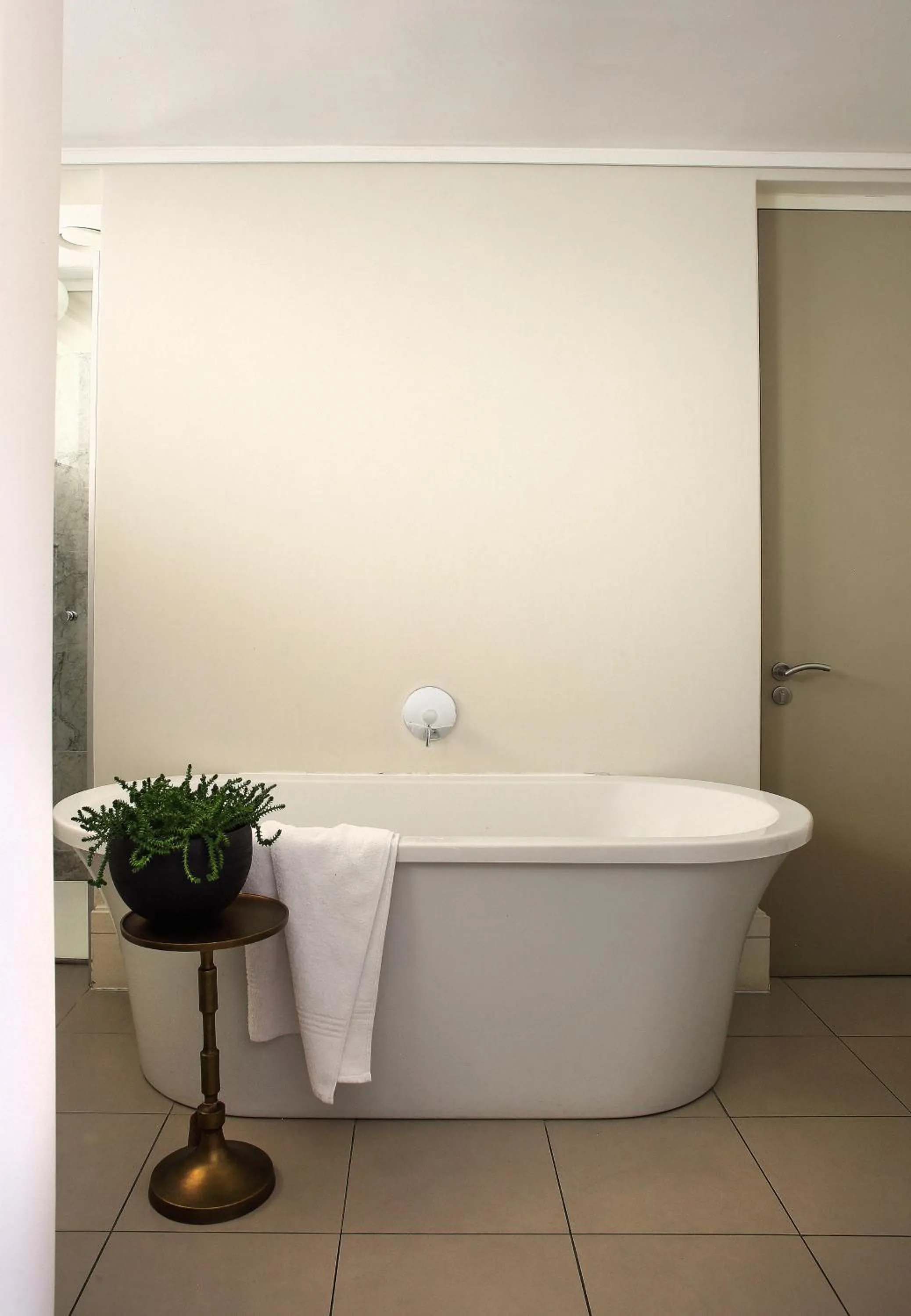 Bathroom in Asilia Suites Knysna Waterfront