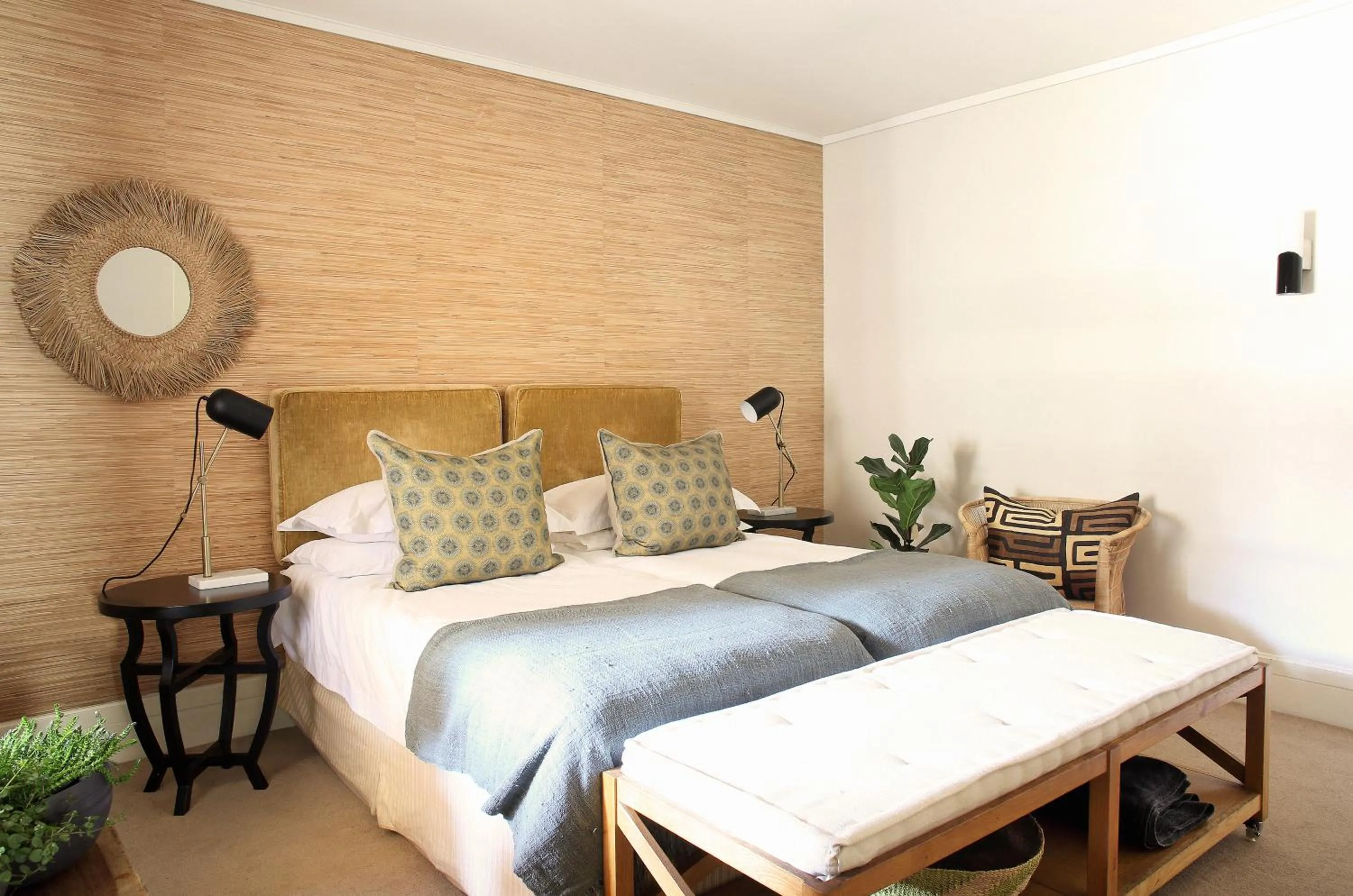 Bedroom, Bed in Asilia Suites Knysna Waterfront