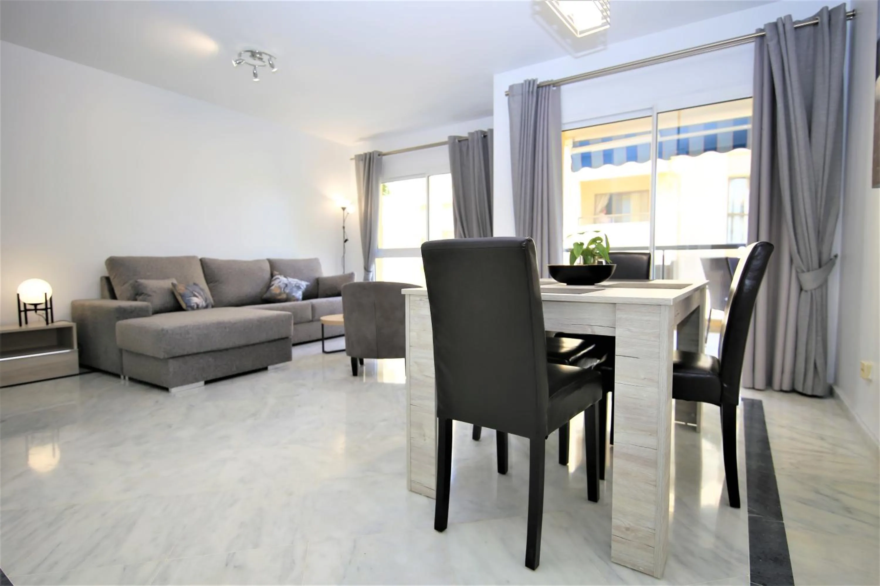 Estepona Port Apartment LUNA