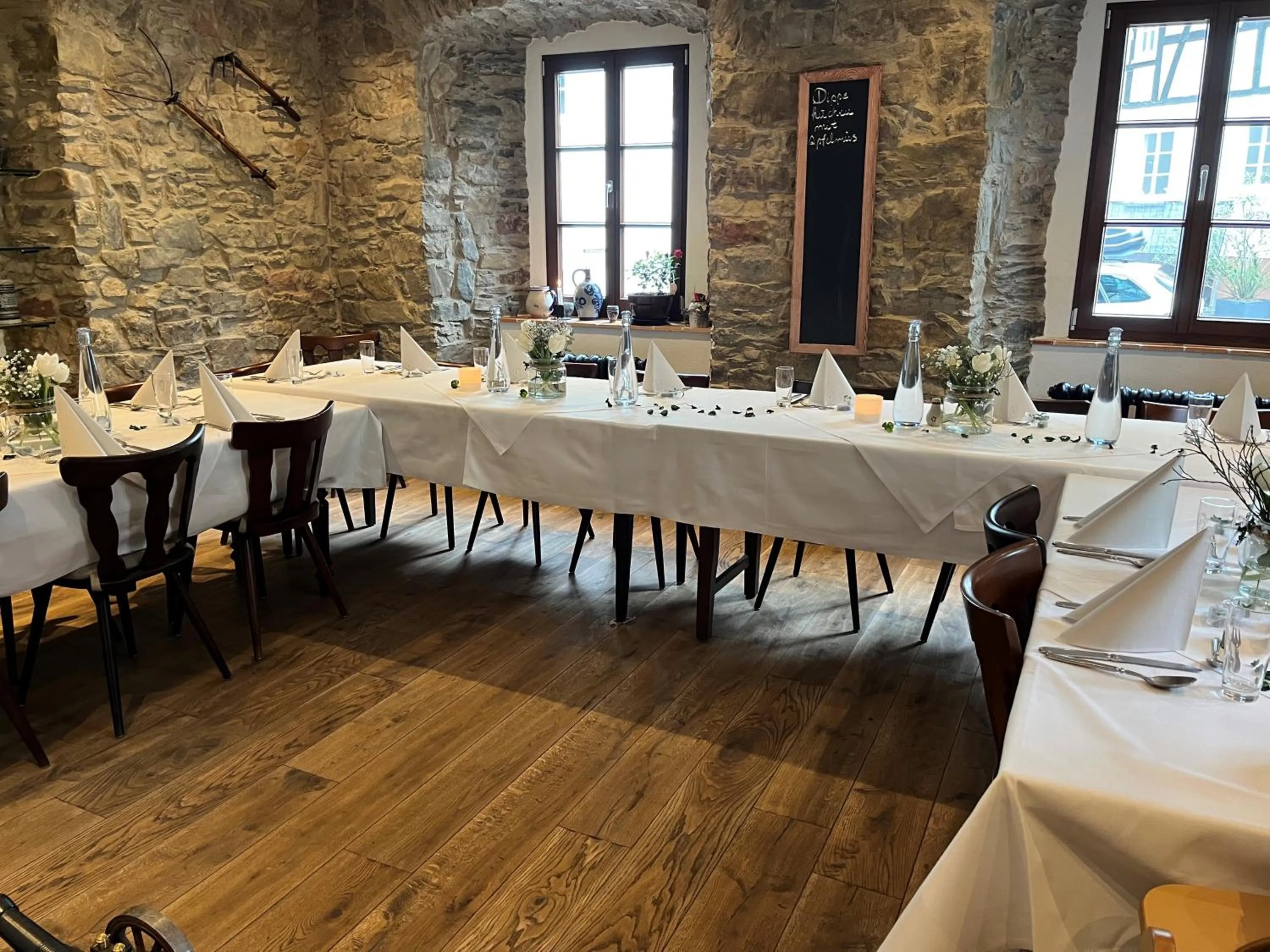 Restaurant/places to eat in Landgasthof zur Burg Grenzau