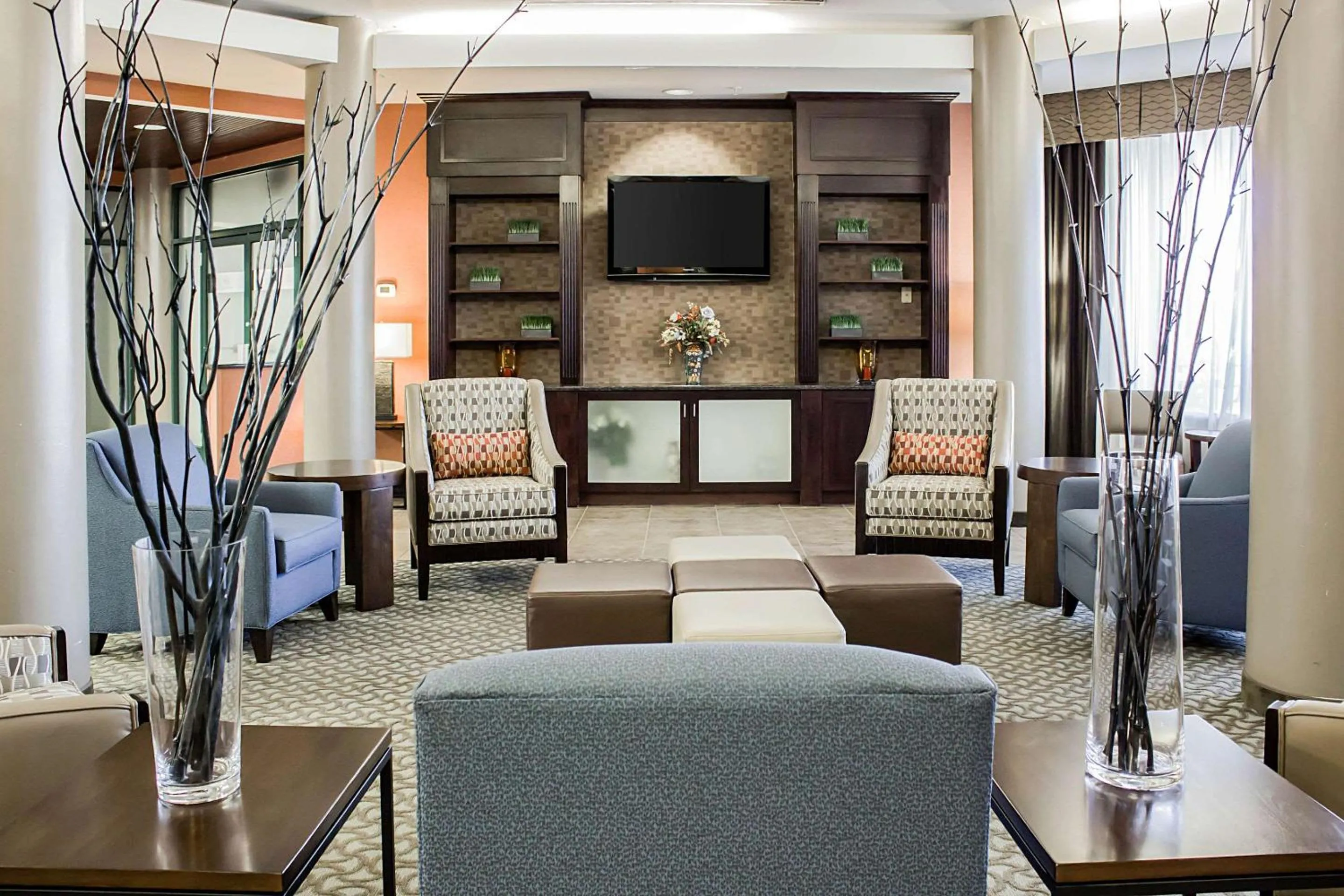 Lobby or reception in Comfort Suites Raleigh Durham Airport/Rtp