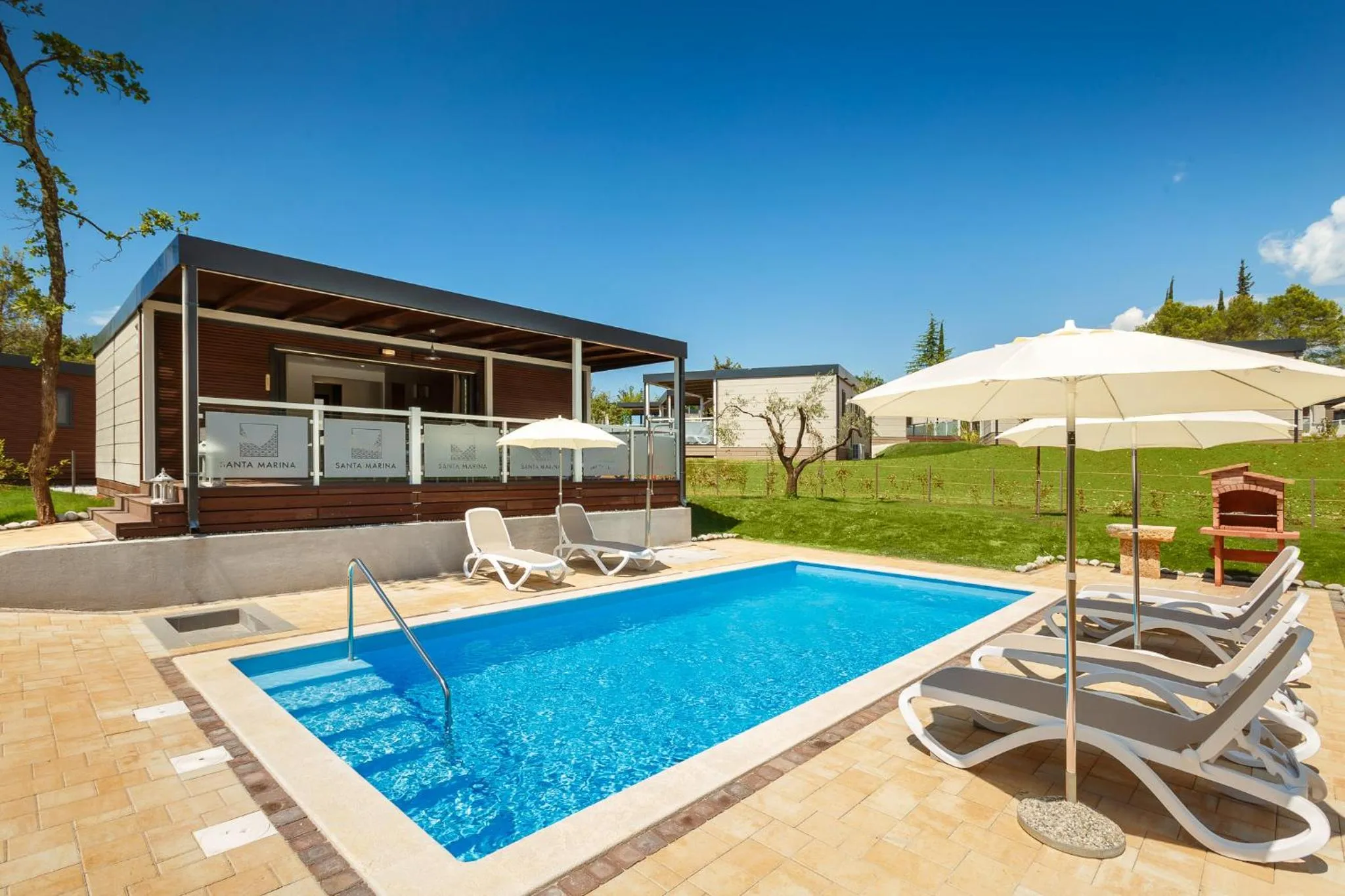 Swimming pool in Premium Camping Homes Santa Marina, Lanterna