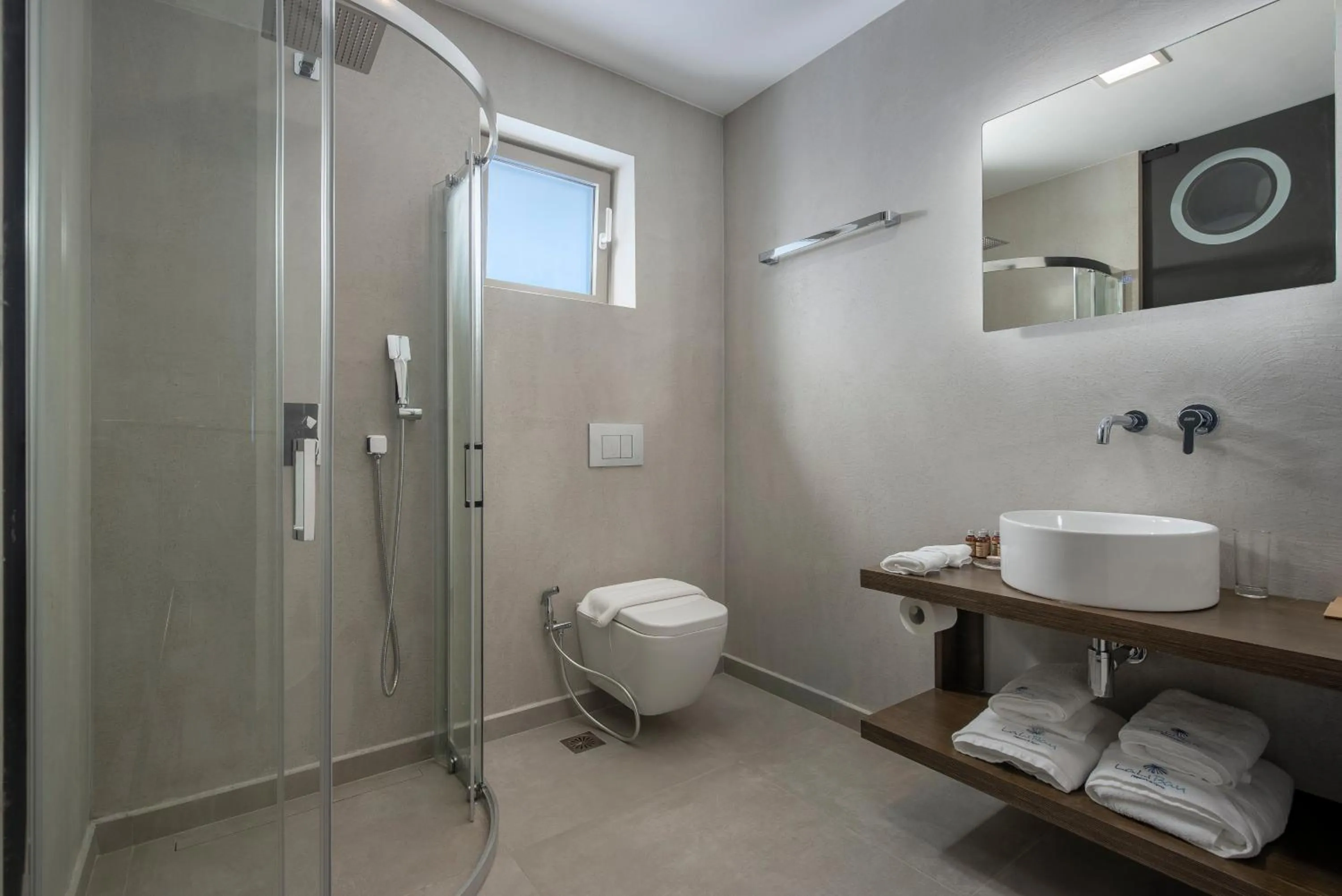 Shower in LaLiBay Resort & Spa - Adults Only