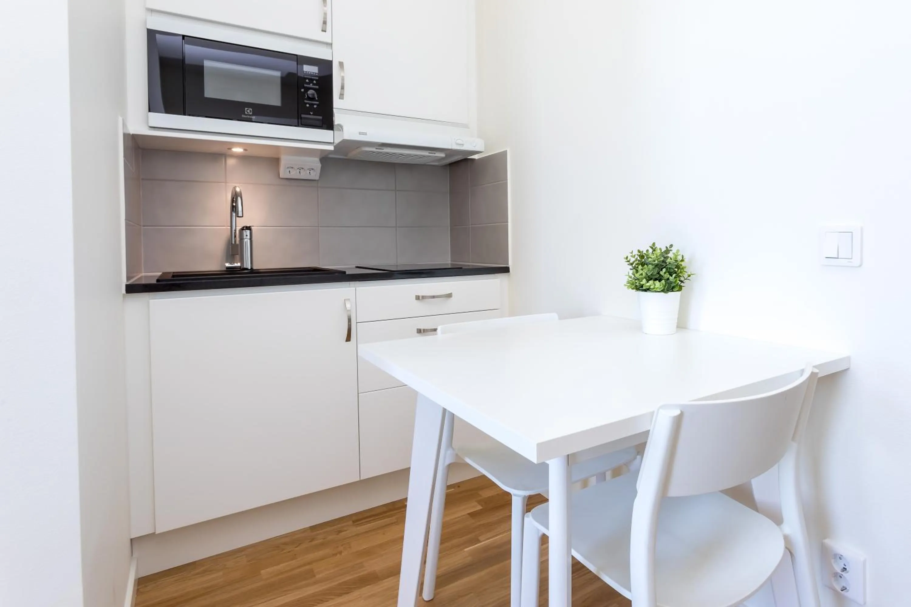 Kitchen or kitchenette in ApartDirect Linköping Vasastaden