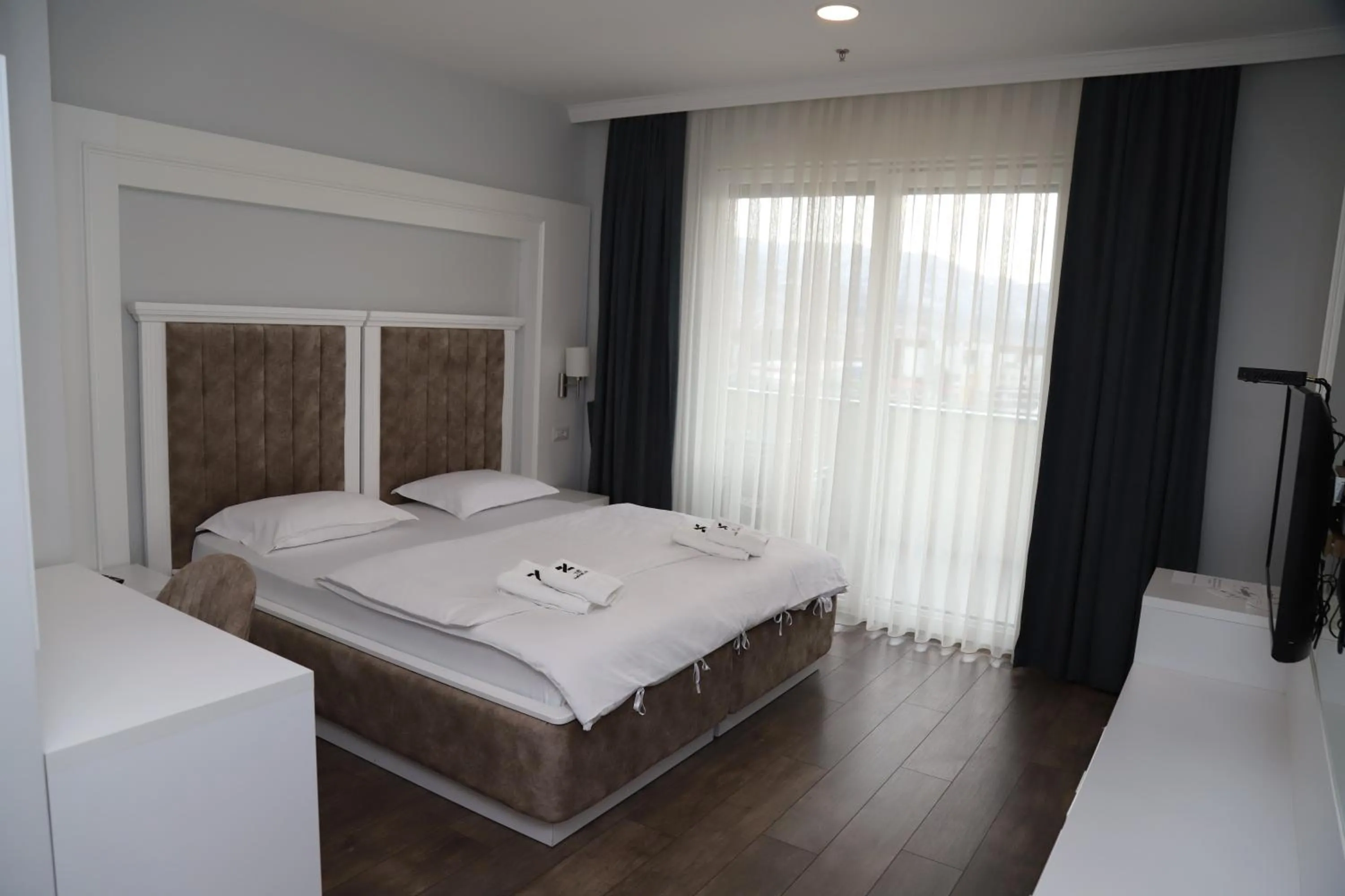 Bed in Sky Hotel