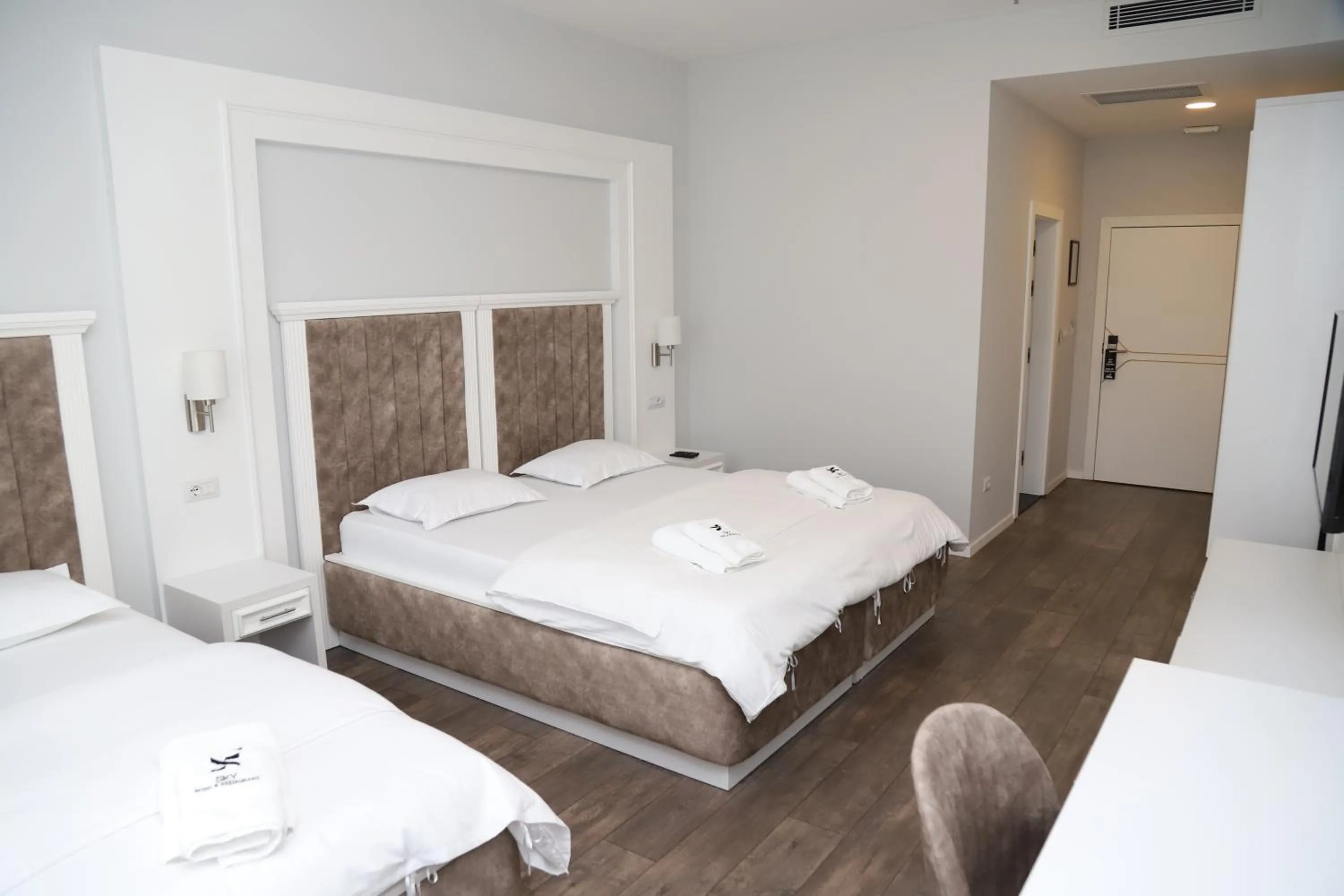Bed in Sky Hotel