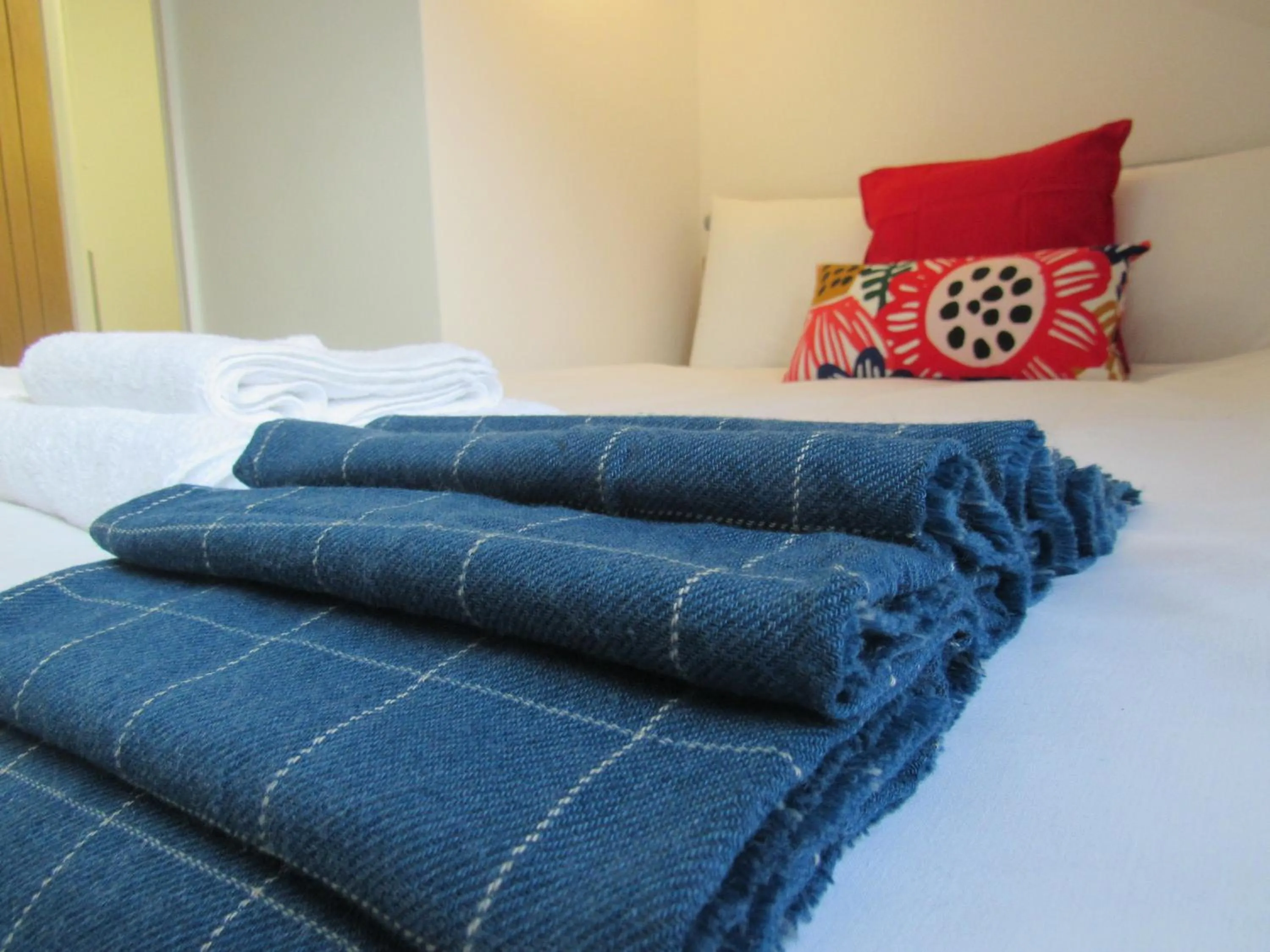 Bed in The Tas Suites - Tas Accommodations