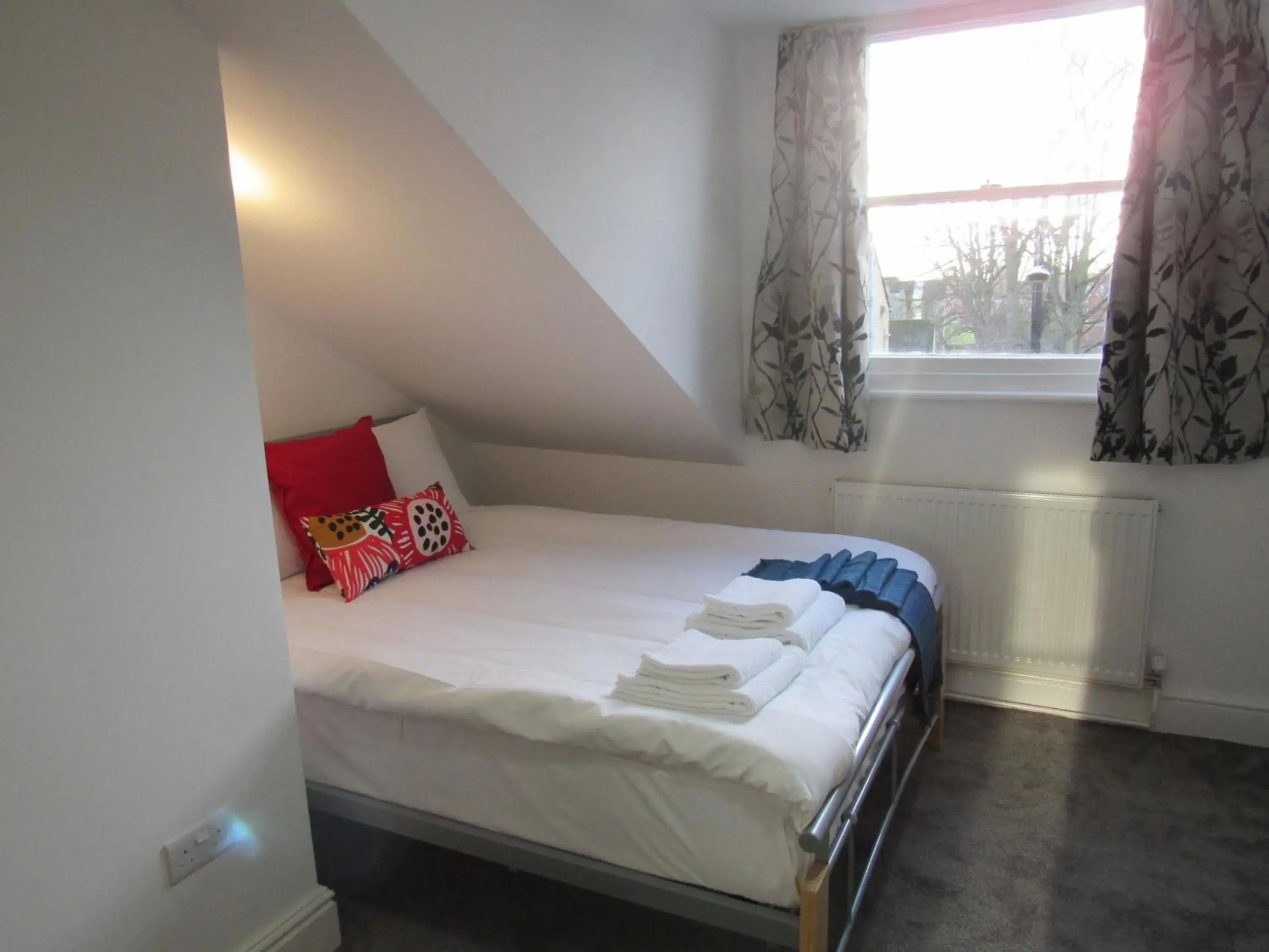 En-Suite Double Loft Room in The Tas Suites - Tas Accommodations En-Suite Double Loft Room in The Tas Suites - Tas Accommodations